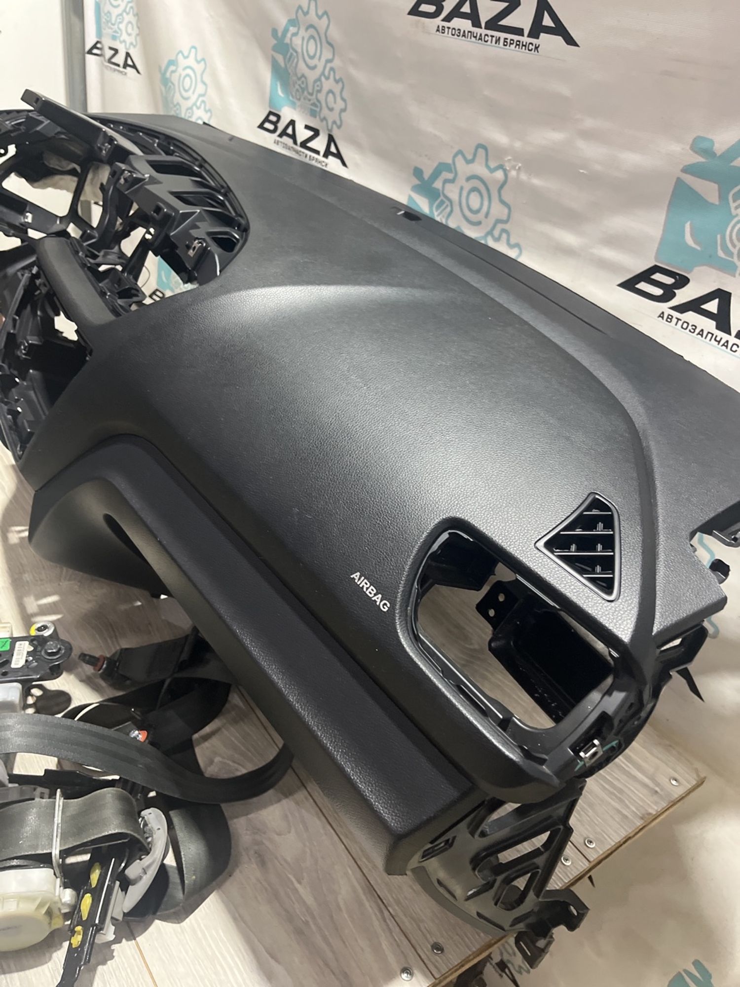 https://gcs.partsauto.market/rn-stockpro.appspot.com/thmbs/userImages/0d5a73f363ec19ea8b7d8d6483ce4211/part/9f6a7cc6-8a89-4931-8f46-01ccb43c8f39_1736584636929.jpg