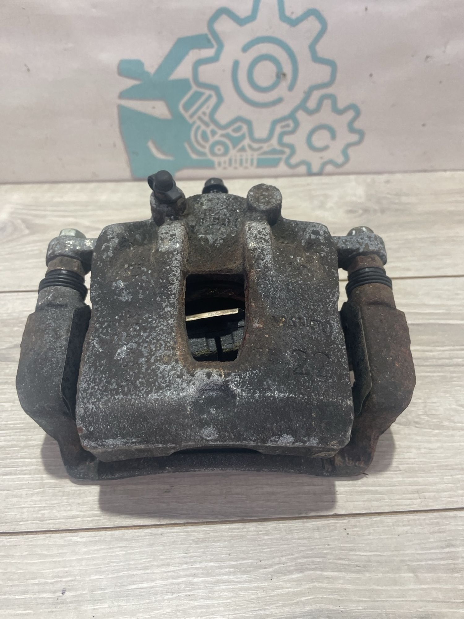 https://gcs.partsauto.market/rn-stockpro.appspot.com/thmbs/userImages/0d5a73f363ec19ea8b7d8d6483ce4211/part/cfa9d27c-c991-4d5d-ae4d-12059a61c4a9_1739360940121.jpg