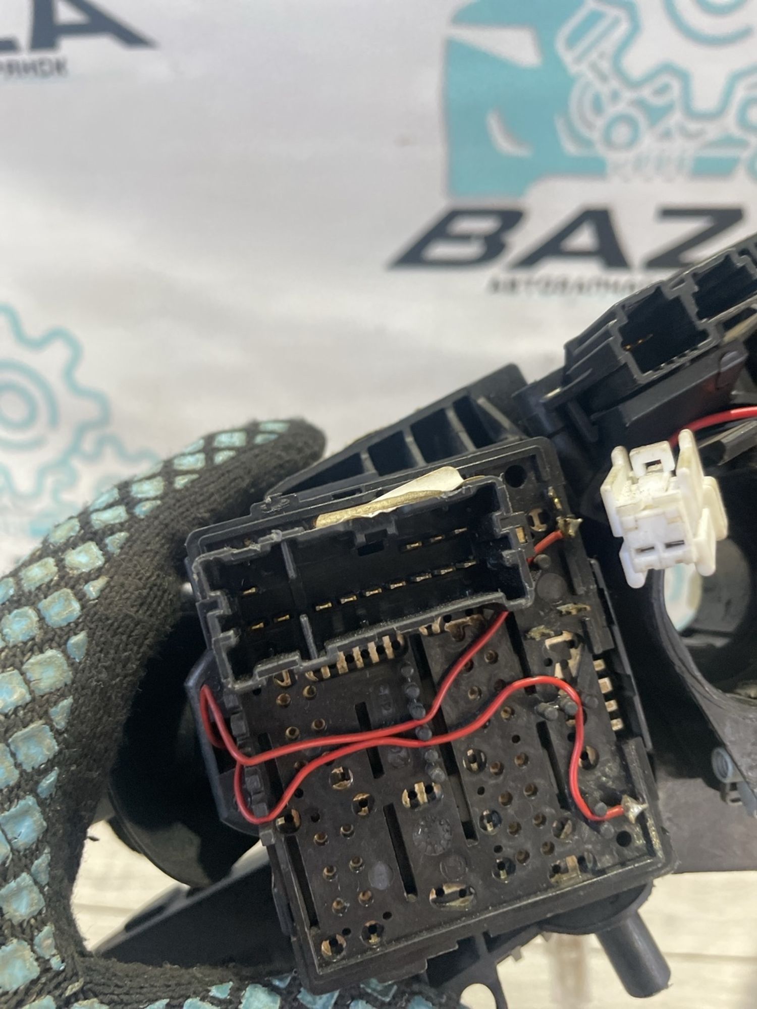 https://gcs.partsauto.market/rn-stockpro.appspot.com/thmbs/userImages/0d5a73f363ec19ea8b7d8d6483ce4211/part/ea9e48e1-0c52-4c56-969c-e9f879fd377a_1740478545642.jpg