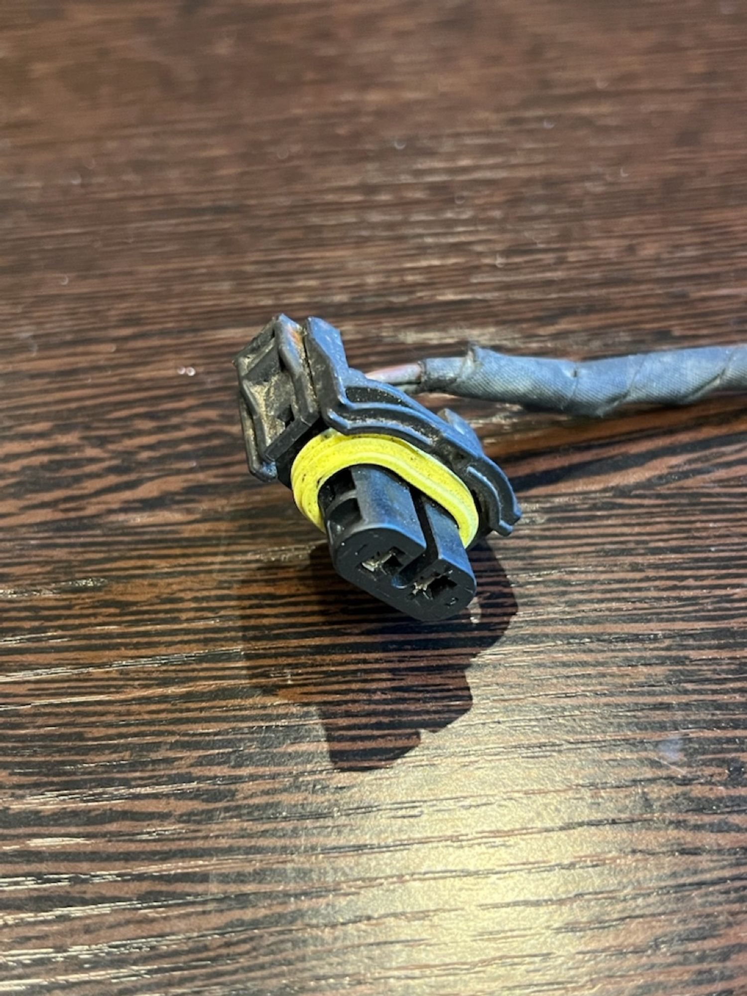 Разъем ПТФ Mercedes A0405456328