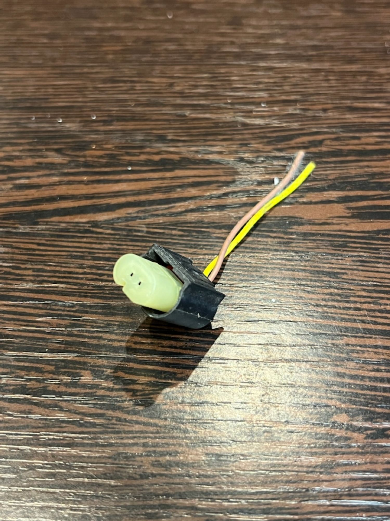 Разъем фишка Mercedes A0075408881