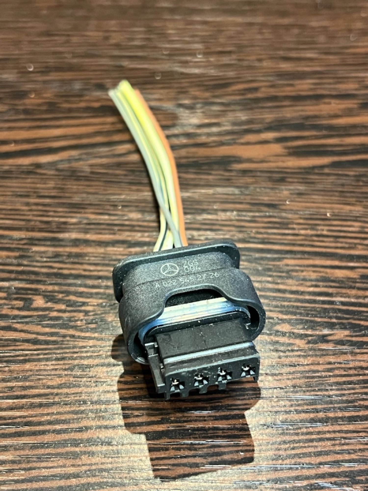 Разъем фишка Mercedes A0225452726