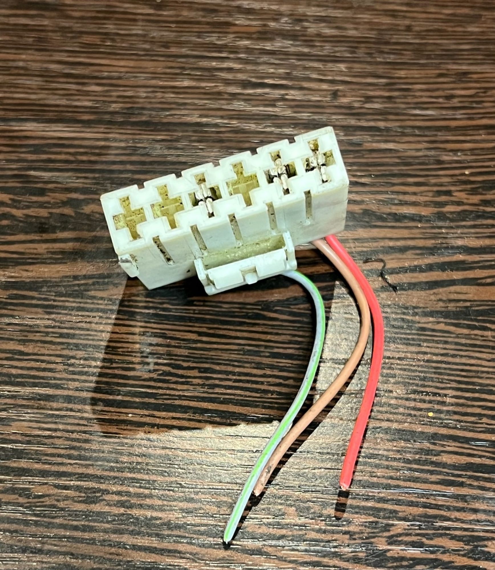 Разъем фишка Mercedes A0325452226