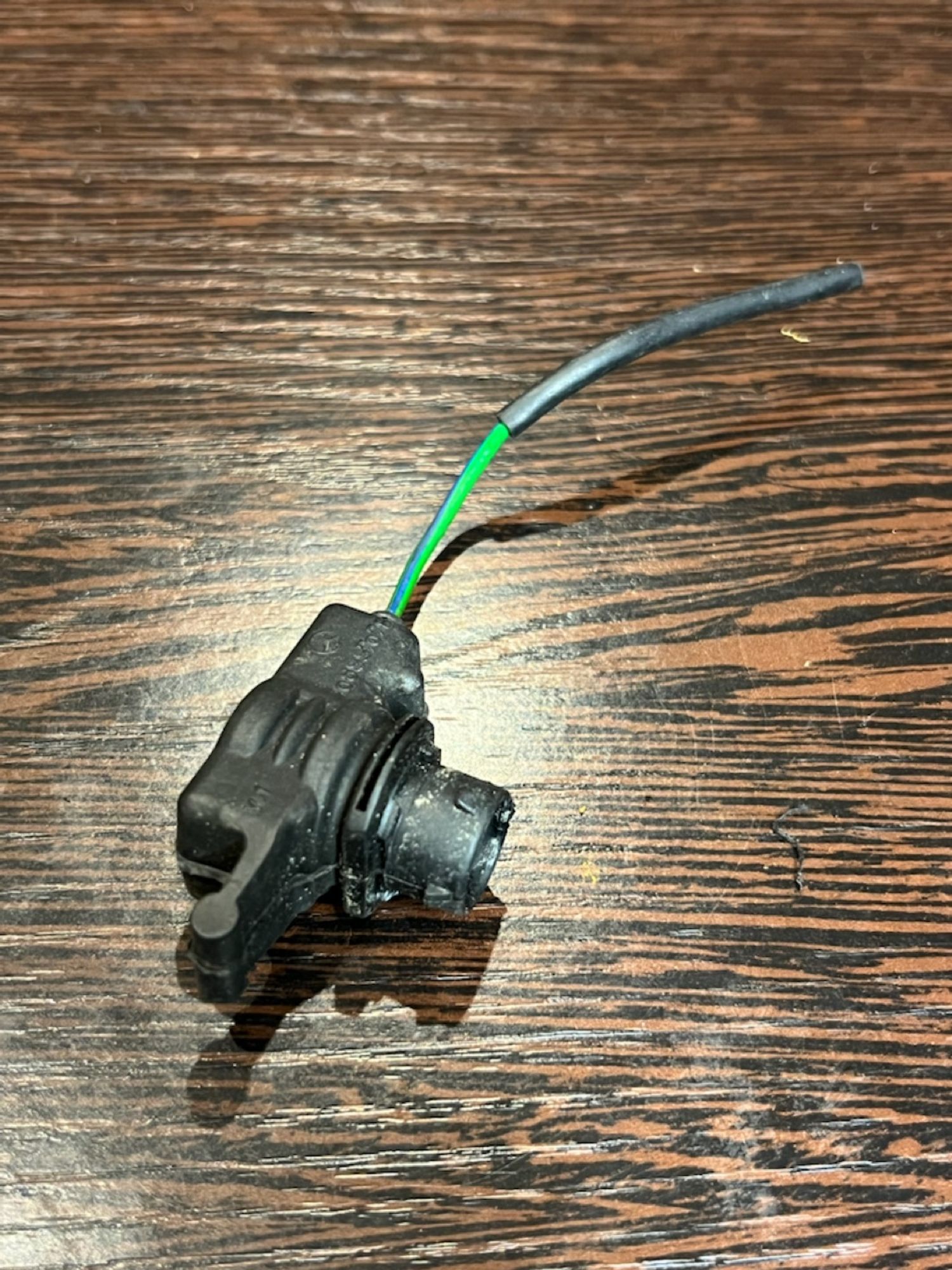 Разъем фишка Mercedes A0089970781