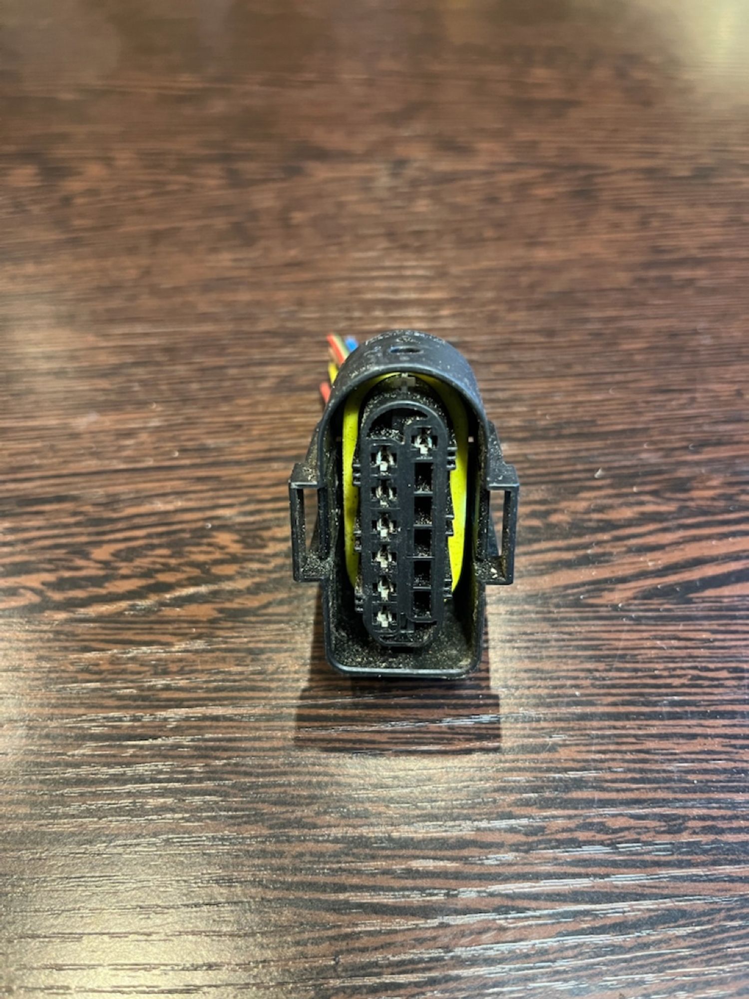 Разъем фишка Mercedes A0465456928