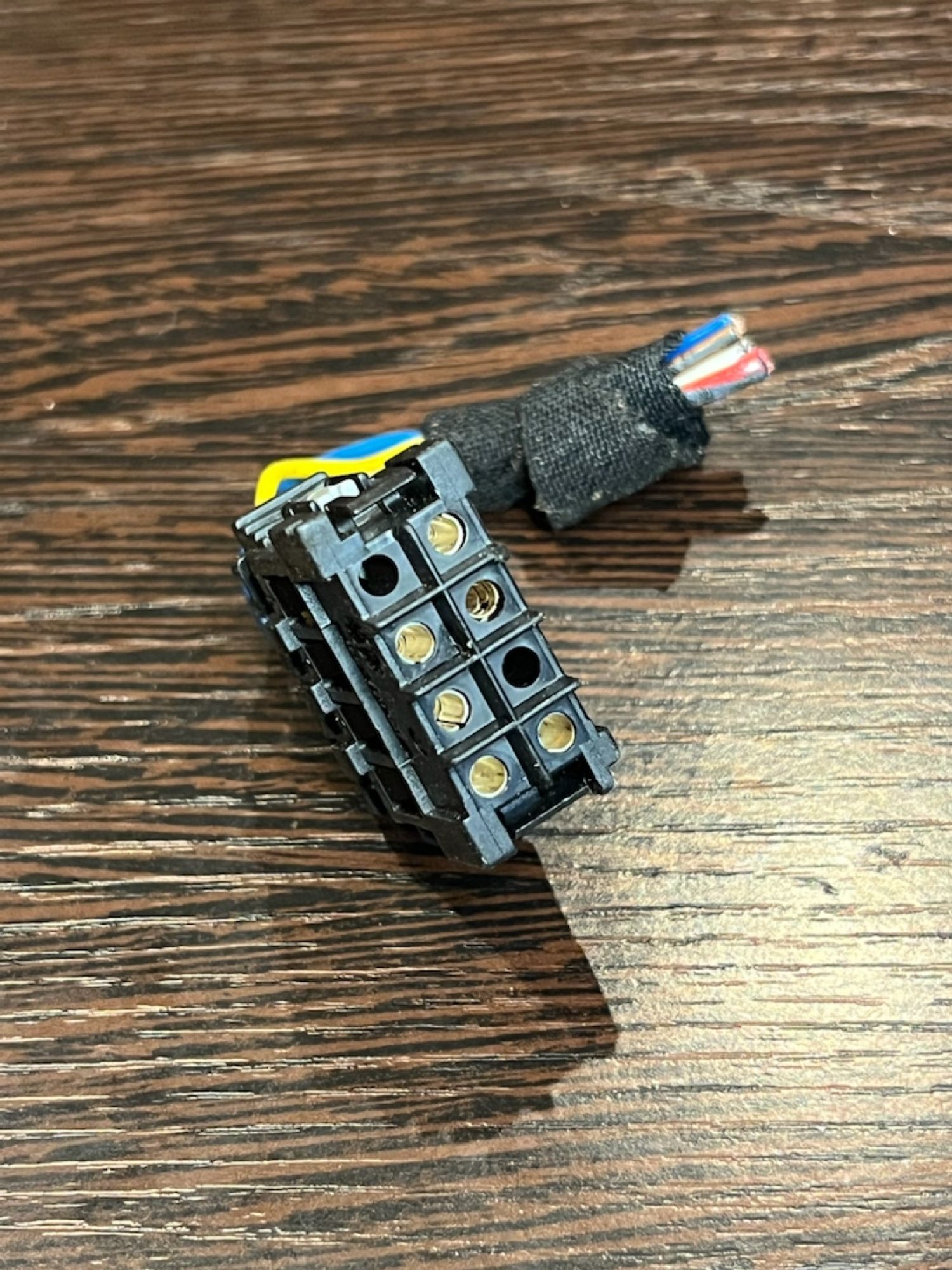 Разъем колодка Mercedes A0255455628