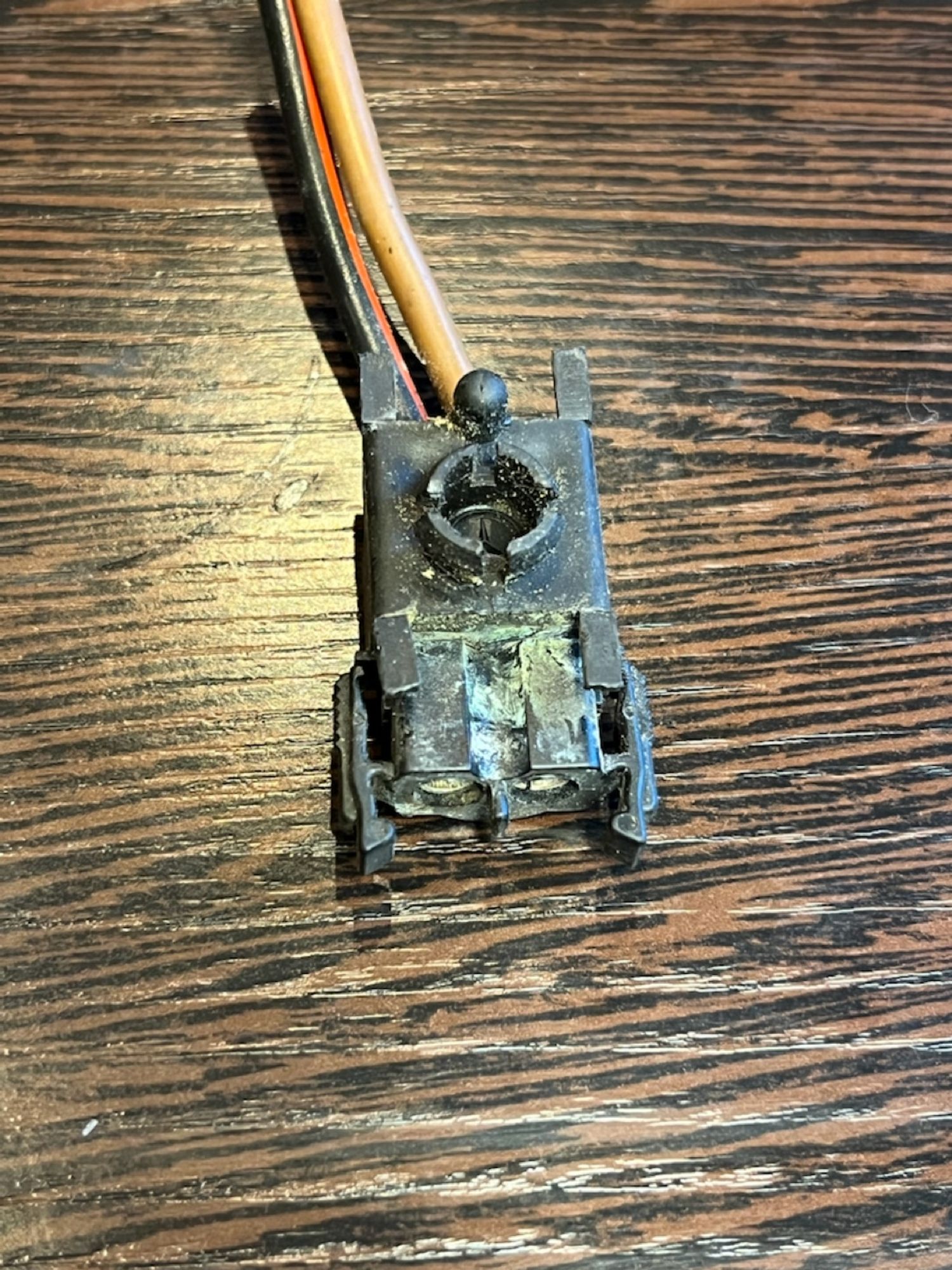 Разъем колодка Mercedes W124 A0085450828