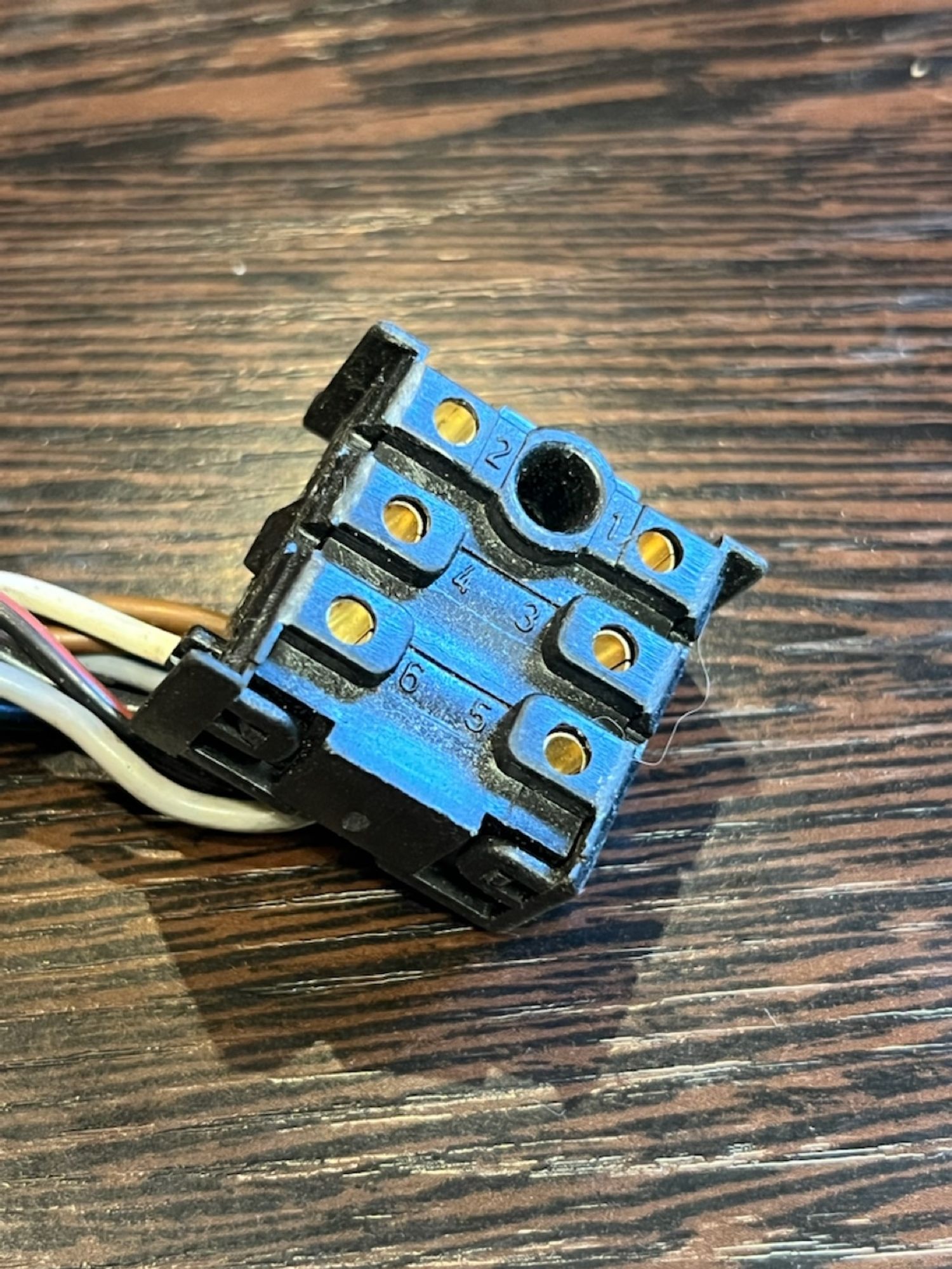 Разъем колодка Mercedes A0135451628