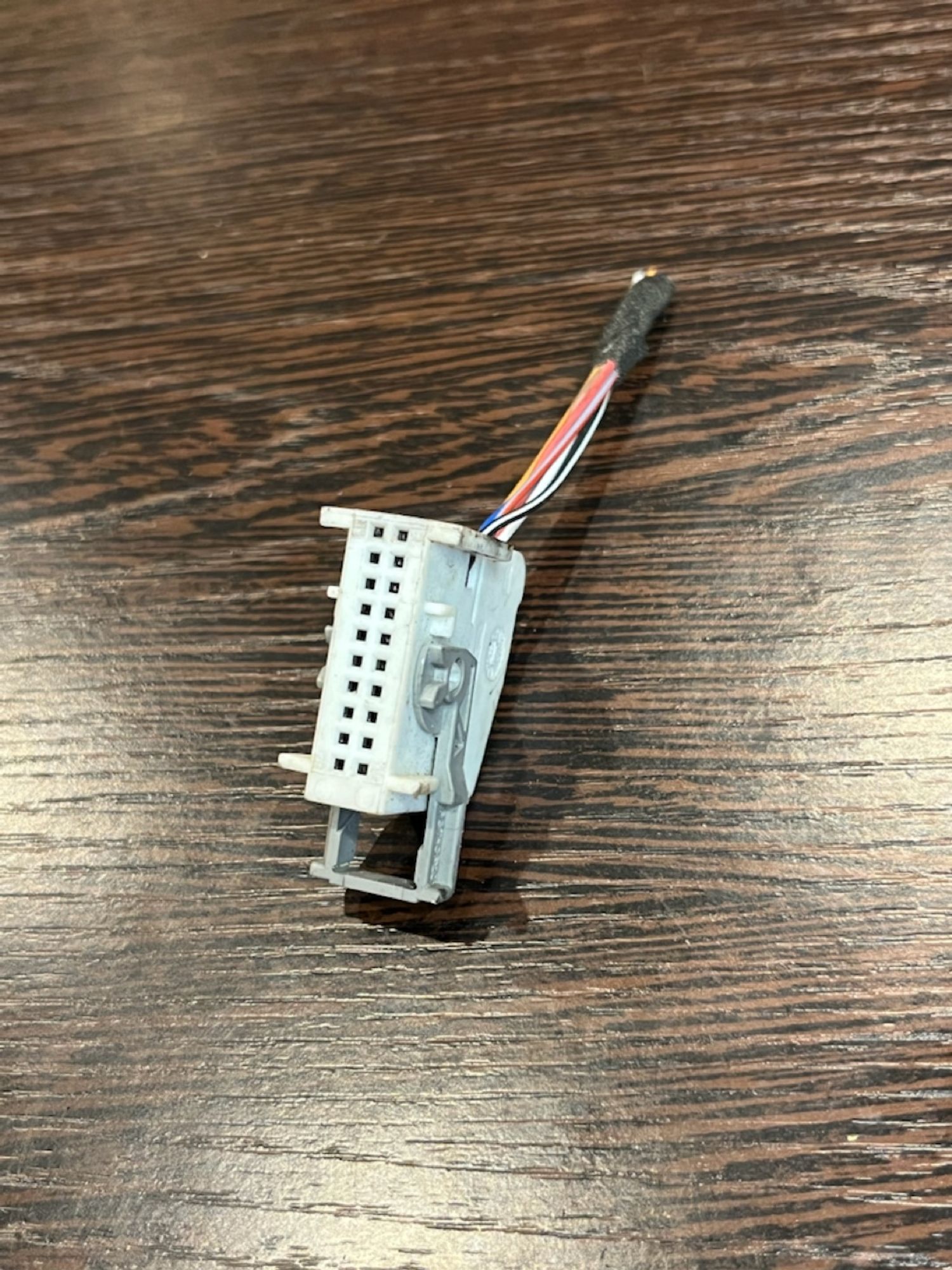 Разъем фишка салона Mercedes A0065451030