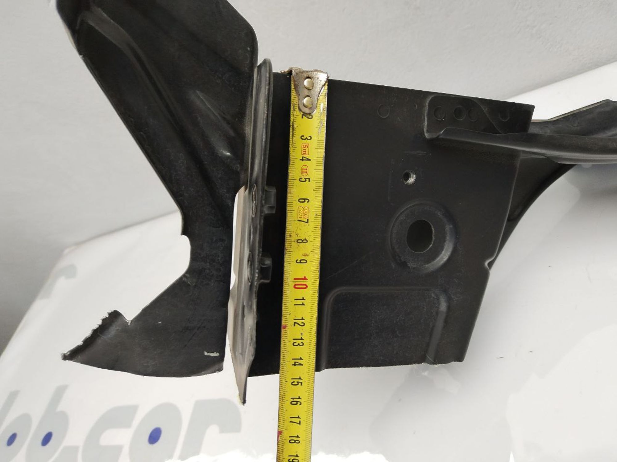 https://gcs.partsauto.market/rn-stockpro.appspot.com/thmbs/userImages/460affca7e262fb69827ba67fcf5b6c0/part/0232a312-083a-4bdd-903b-bd8c0702f099_1747711353645.jpg