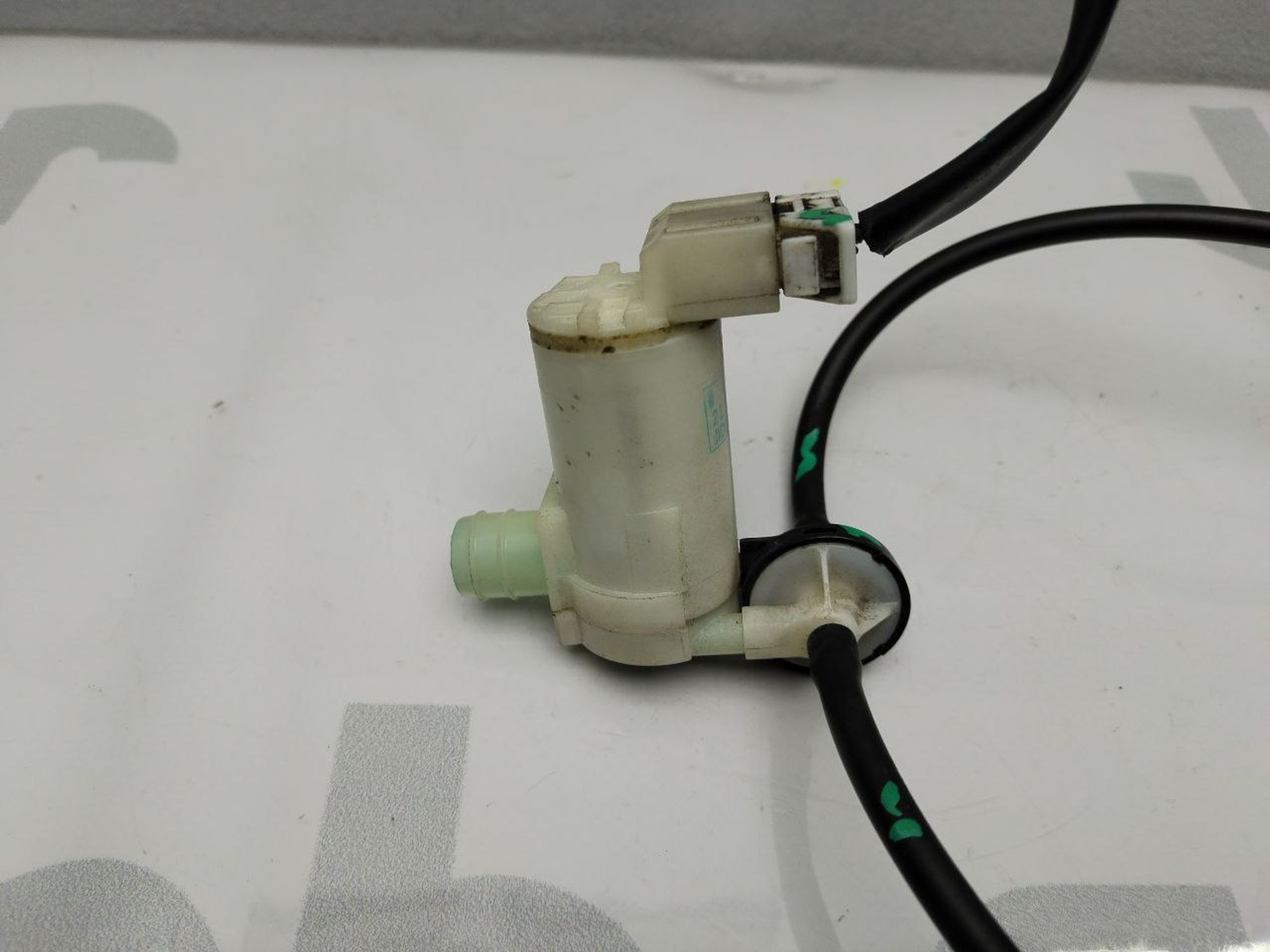 https://gcs.partsauto.market/rn-stockpro.appspot.com/thmbs/userImages/460affca7e262fb69827ba67fcf5b6c0/part/05c3fa89-7c3f-40b6-b20e-124503c84c21_1747750514419.jpg
