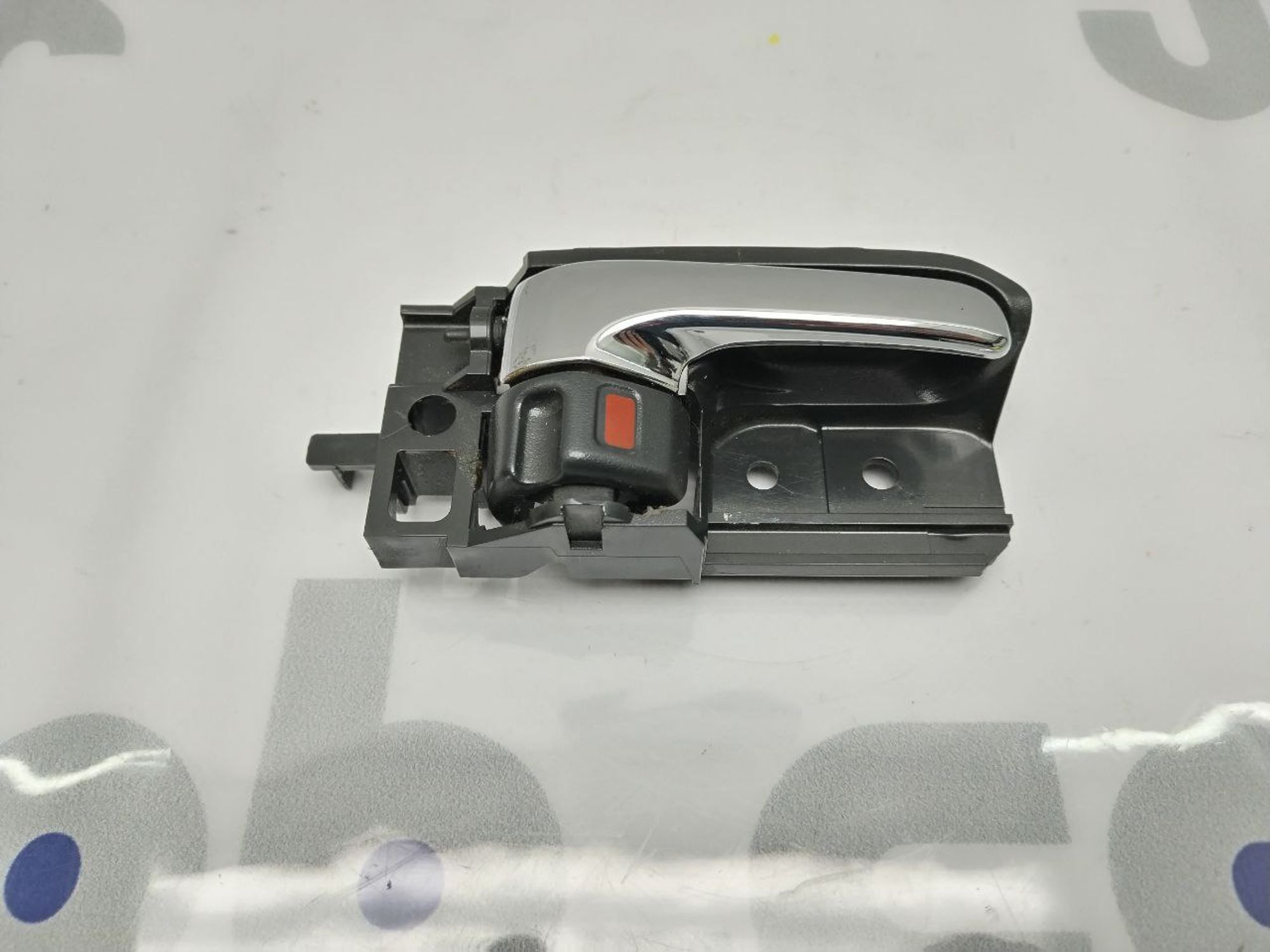 https://gcs.partsauto.market/rn-stockpro.appspot.com/thmbs/userImages/460affca7e262fb69827ba67fcf5b6c0/part/1366bb0a-f25e-48ed-84d5-59aefb0f600d_1746962206751.jpg