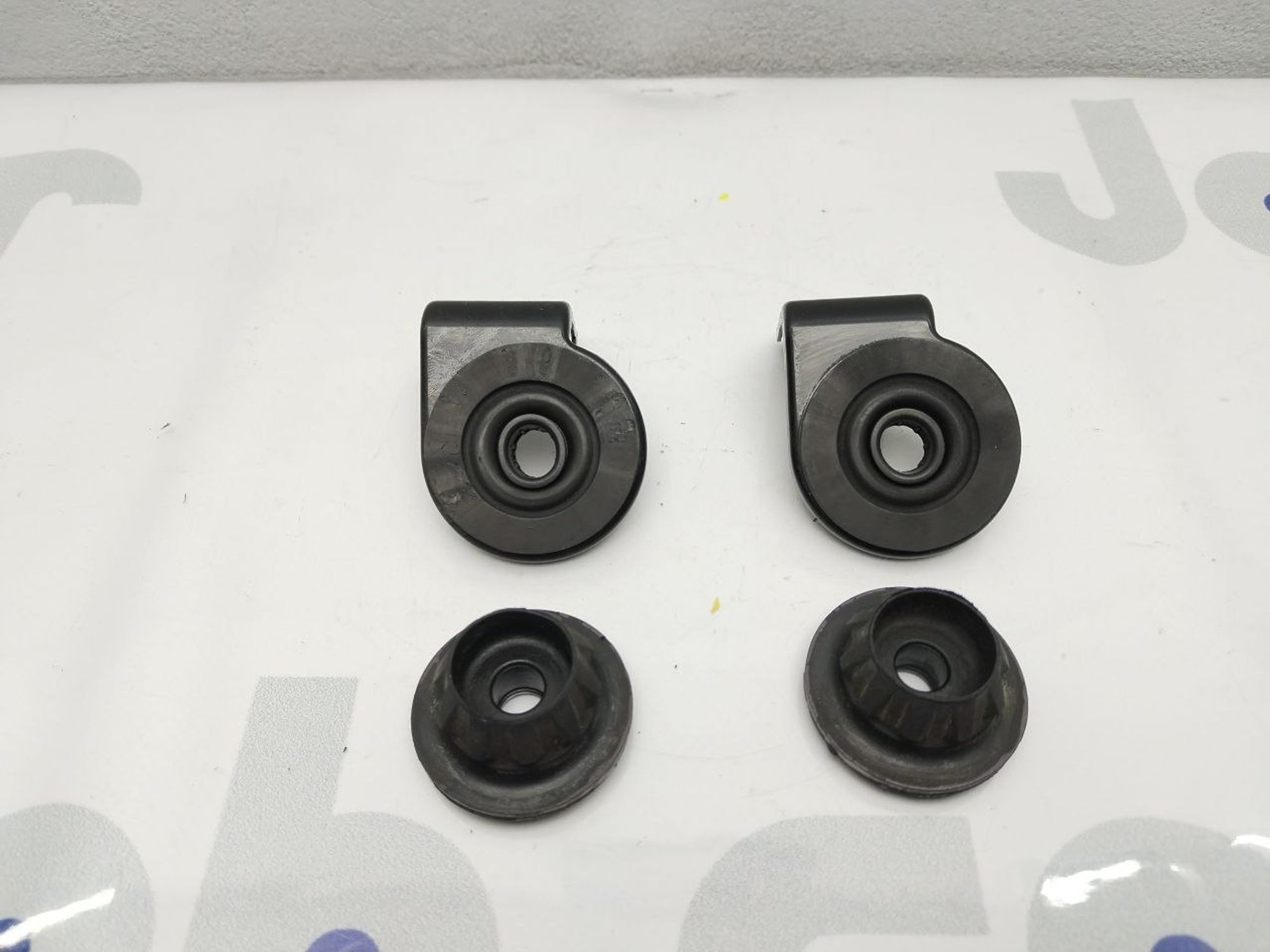 https://gcs.partsauto.market/rn-stockpro.appspot.com/thmbs/userImages/460affca7e262fb69827ba67fcf5b6c0/part/3a664a54-8c0a-4f96-8bbf-879af08e9db3_1747749985529.jpg