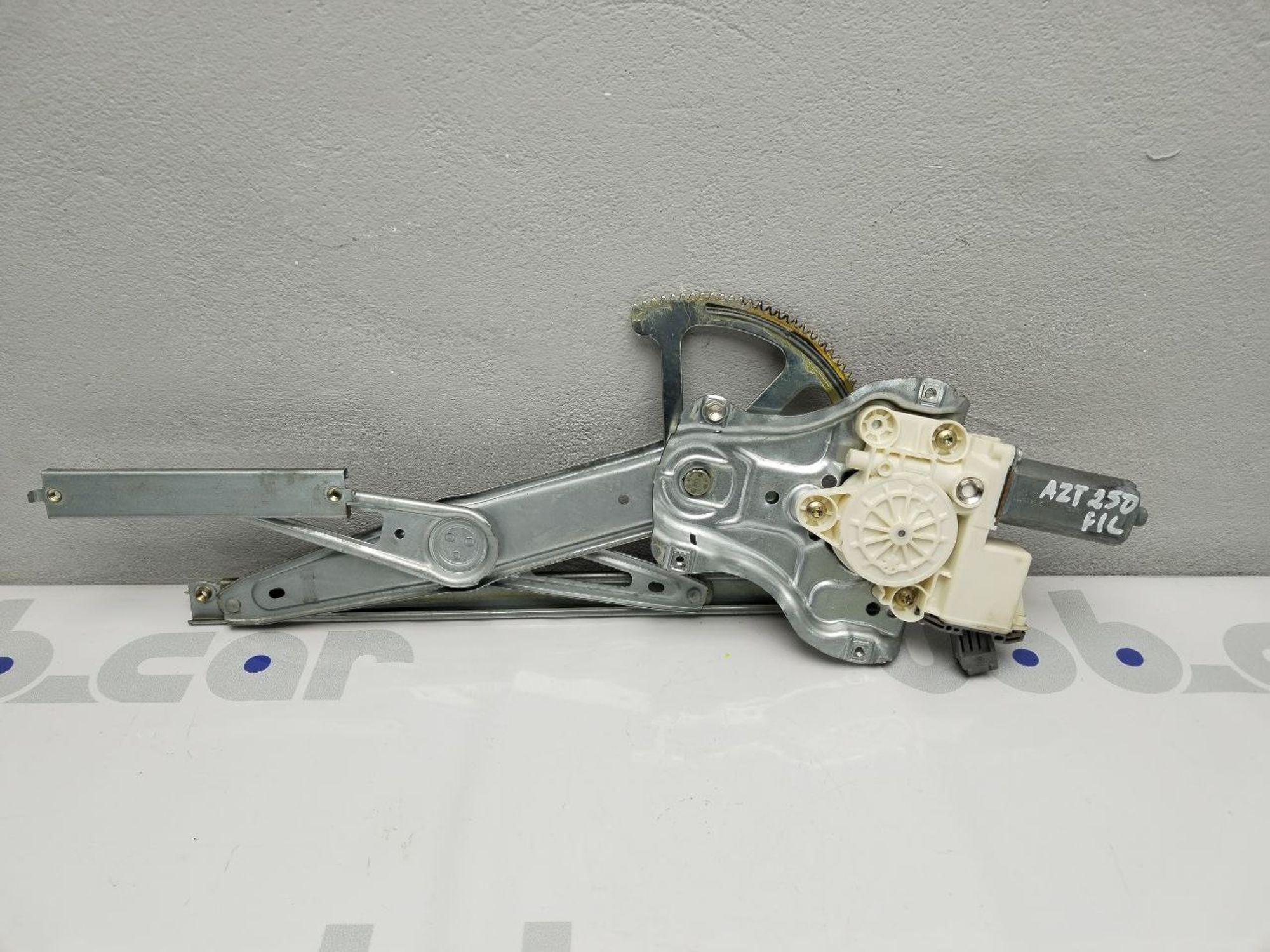 https://gcs.partsauto.market/rn-stockpro.appspot.com/thmbs/userImages/460affca7e262fb69827ba67fcf5b6c0/part/4ccb7620-353f-4702-948a-3535e0b3607d_1746953591626.jpg