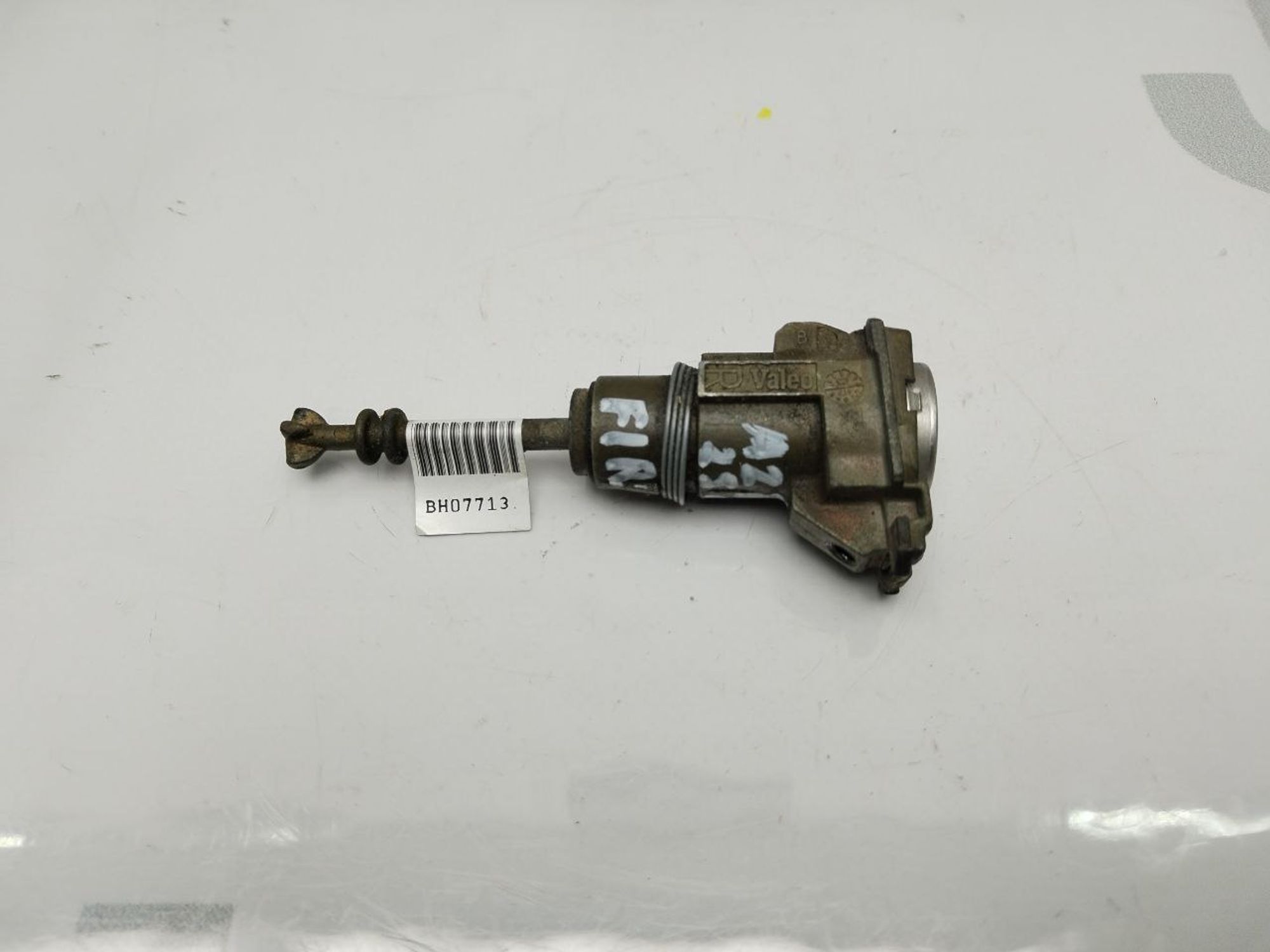 https://gcs.partsauto.market/rn-stockpro.appspot.com/thmbs/userImages/460affca7e262fb69827ba67fcf5b6c0/part/5dbf7506-17bc-4fd0-b7ab-e26ff29a84ce_1746961710084.jpg