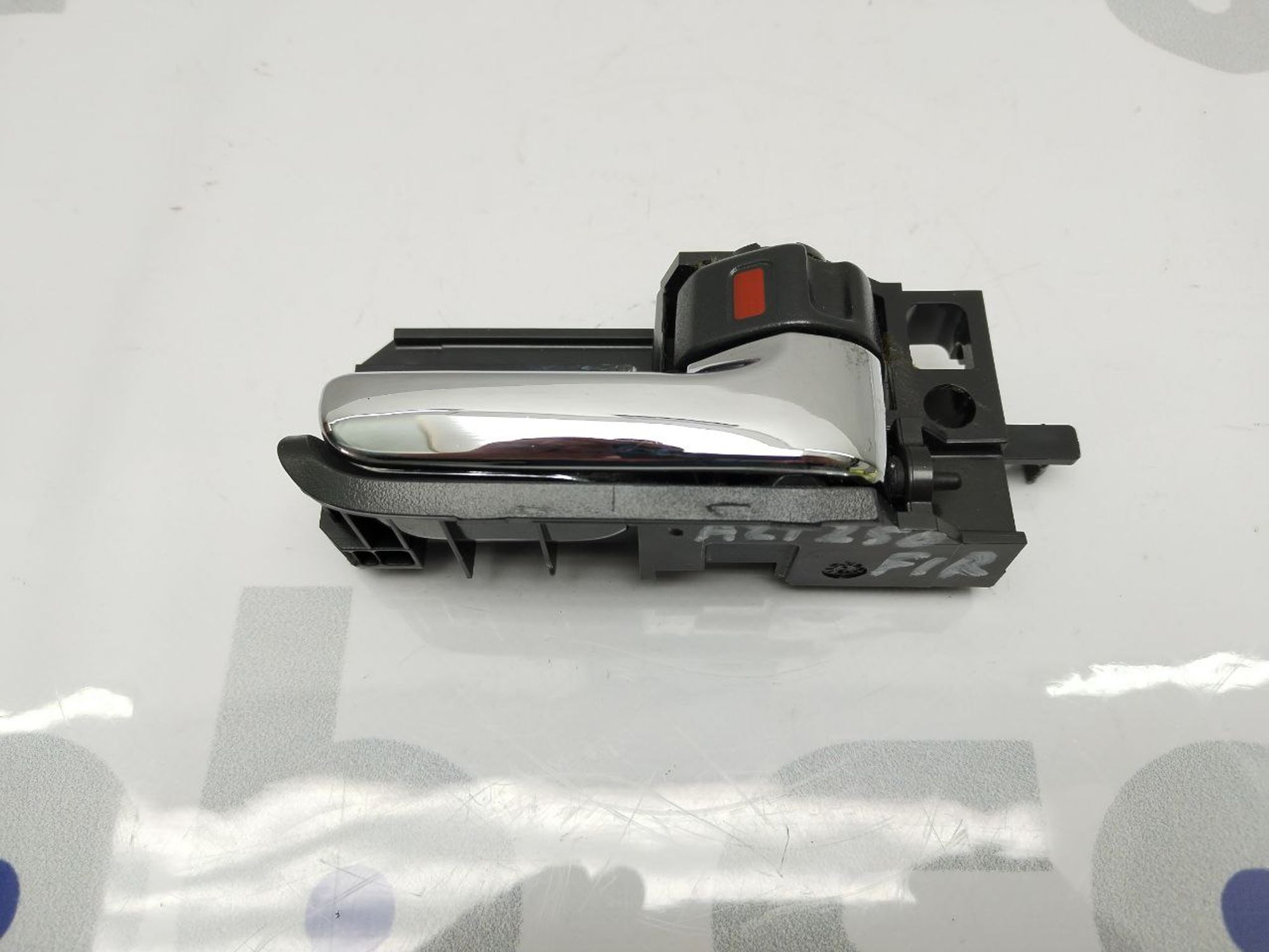 https://gcs.partsauto.market/rn-stockpro.appspot.com/thmbs/userImages/460affca7e262fb69827ba67fcf5b6c0/part/66bc8630-6905-4589-8413-990247de4991_1746962206733.jpg
