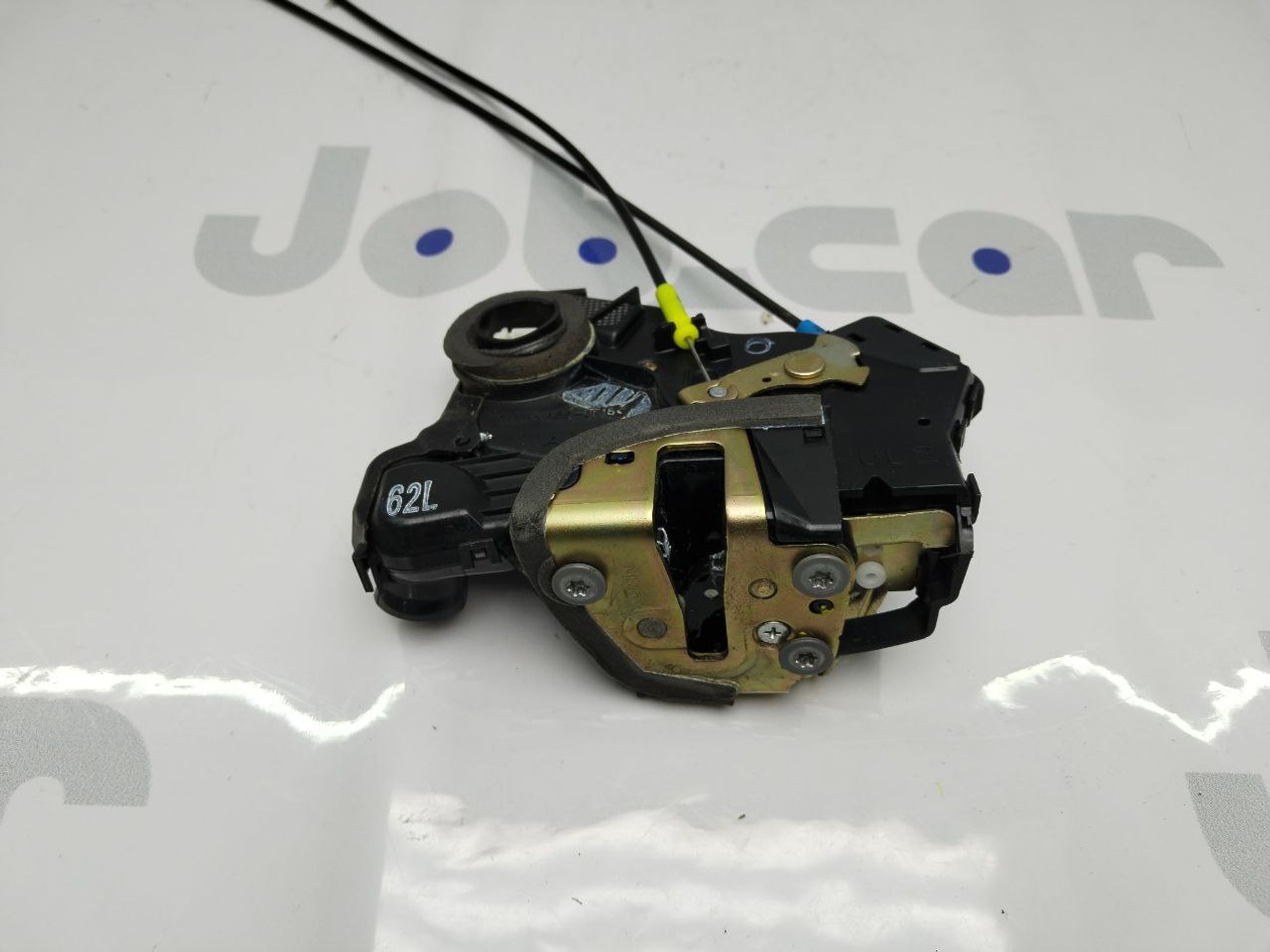 https://gcs.partsauto.market/rn-stockpro.appspot.com/thmbs/userImages/460affca7e262fb69827ba67fcf5b6c0/part/79293d65-6e3b-415e-a53a-2731cee4aeb6_1746953432622.jpg