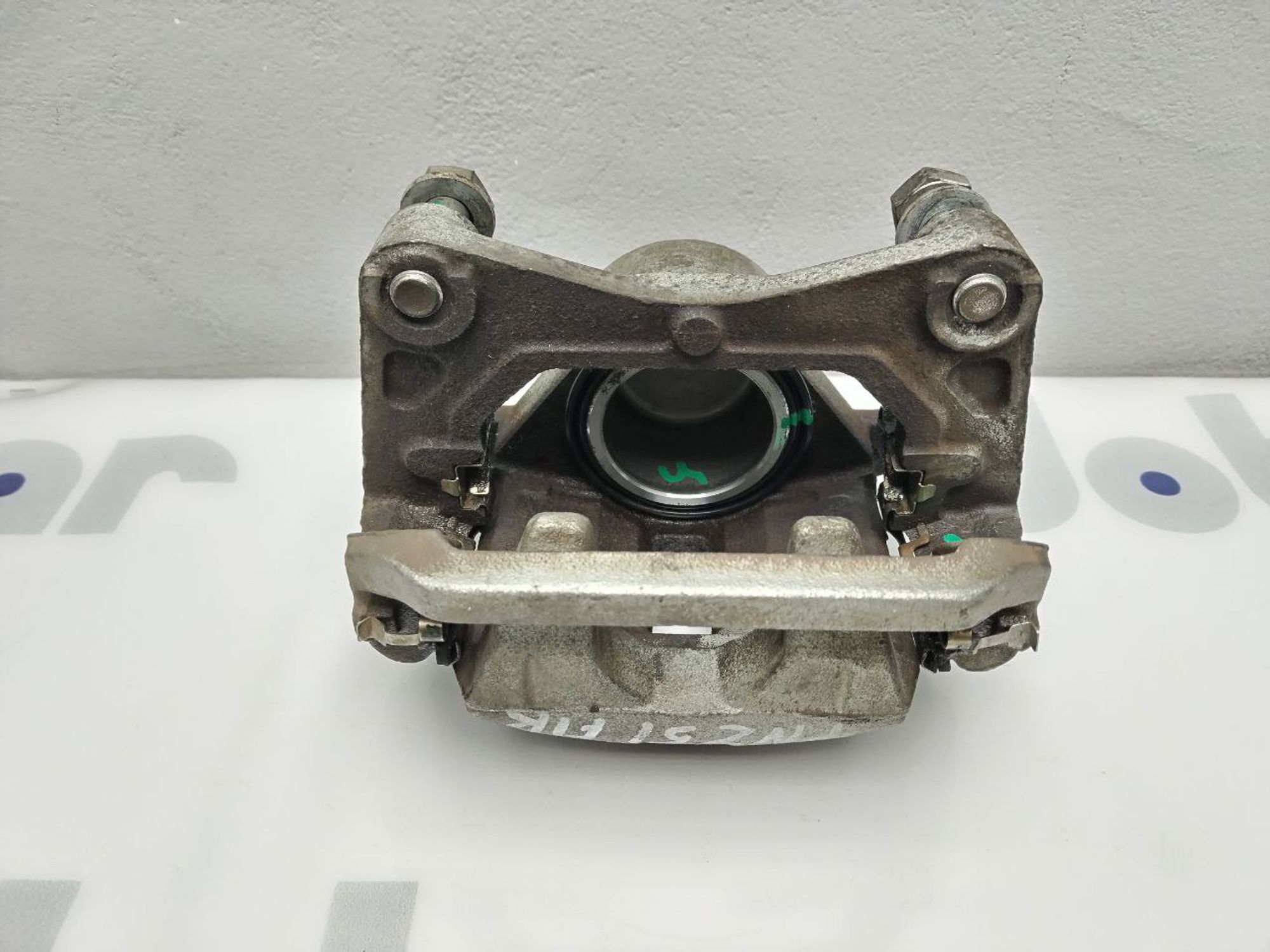 https://gcs.partsauto.market/rn-stockpro.appspot.com/thmbs/userImages/460affca7e262fb69827ba67fcf5b6c0/part/a378a3fd-2091-41d5-80a7-6be28d30707d_1747156212636.jpg