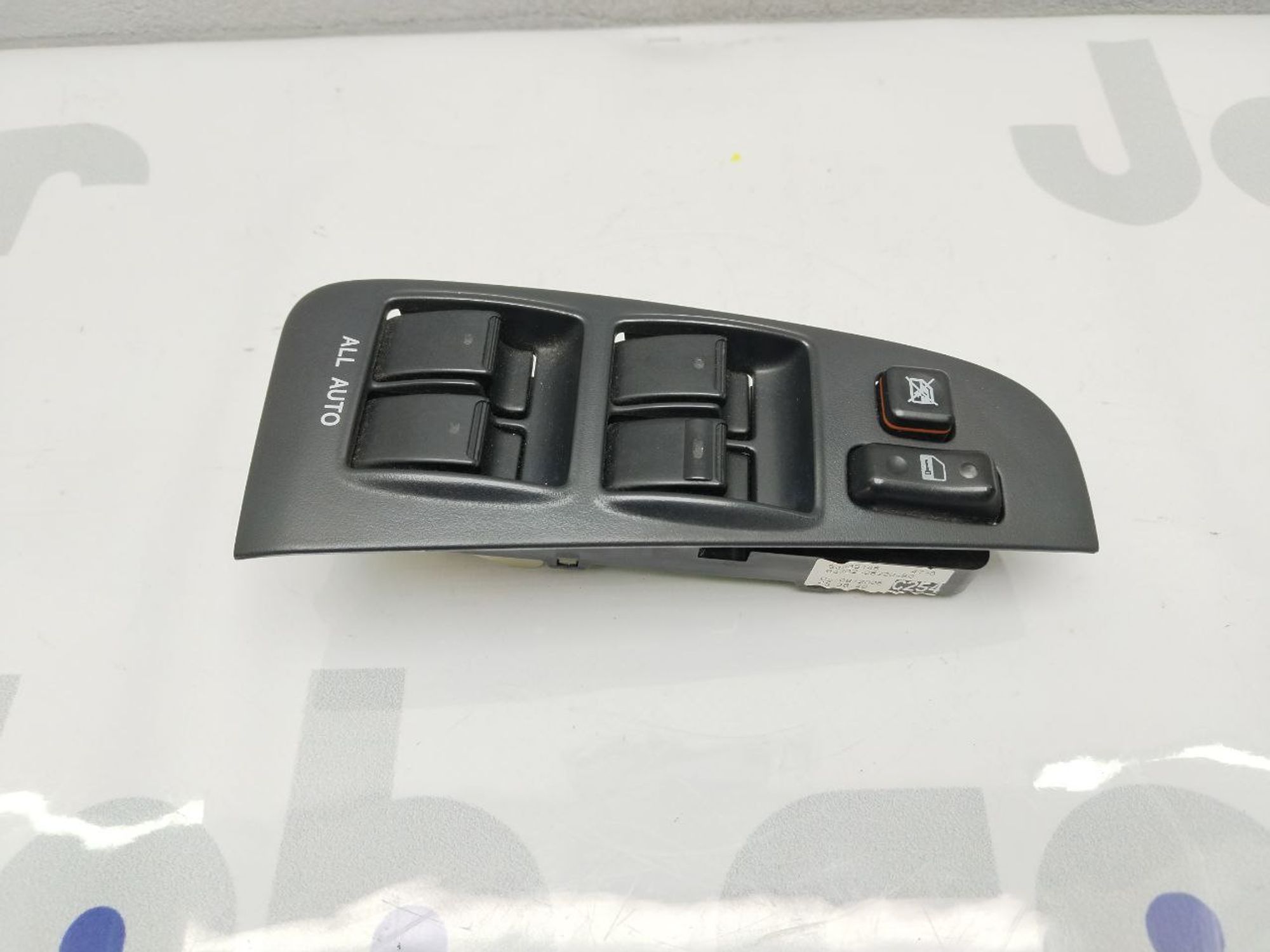 https://gcs.partsauto.market/rn-stockpro.appspot.com/thmbs/userImages/460affca7e262fb69827ba67fcf5b6c0/part/b443381a-f562-40a5-9300-2ea7d10dee83_1746962013868.jpg