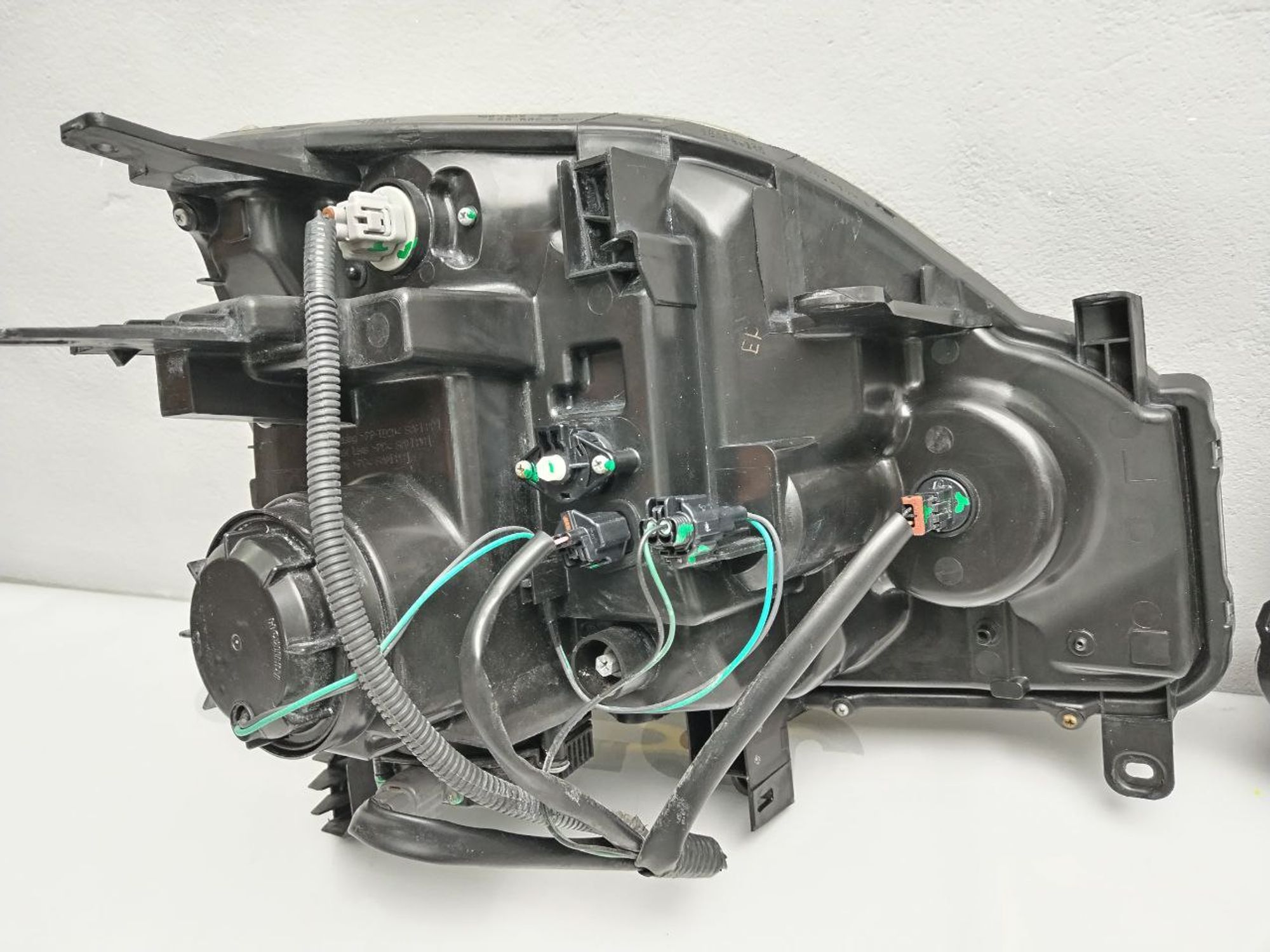 https://gcs.partsauto.market/rn-stockpro.appspot.com/thmbs/userImages/460affca7e262fb69827ba67fcf5b6c0/part/d7998261-c0e3-4e42-94d2-825454a88496_1747838230176.jpg