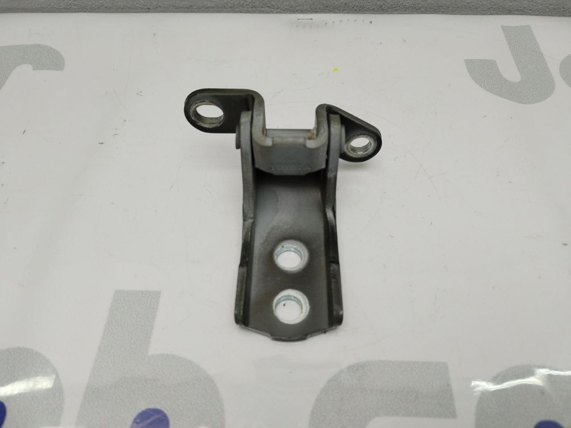 https://gcs.partsauto.market/rn-stockpro.appspot.com/thmbs/userImages/460affca7e262fb69827ba67fcf5b6c0/part/e8660ef6-8813-4ae3-a5d6-c0bab67f4ec8_1746963558543.jpg