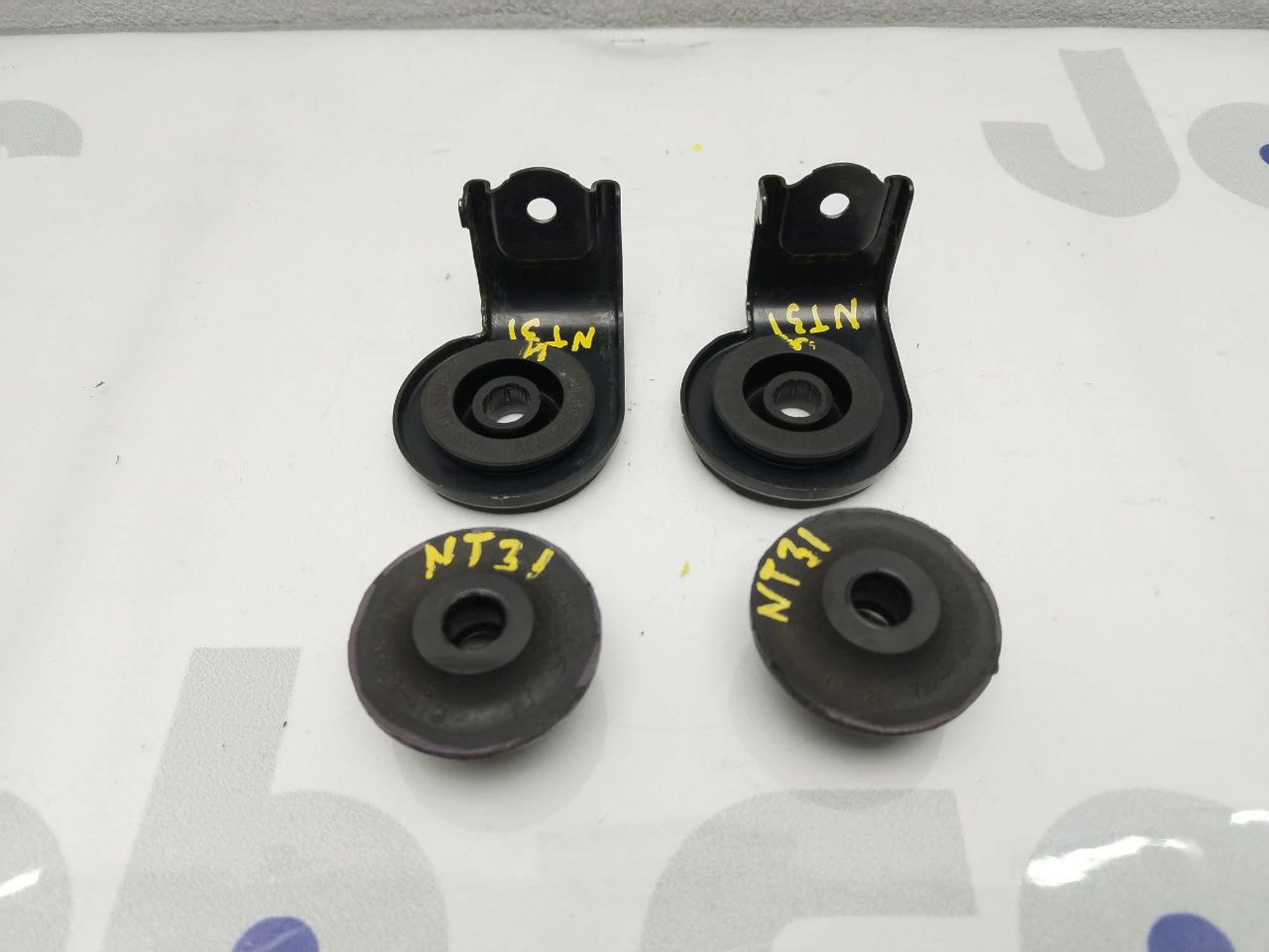 https://gcs.partsauto.market/rn-stockpro.appspot.com/thmbs/userImages/460affca7e262fb69827ba67fcf5b6c0/part/f6415c85-0e54-476e-8a0f-54f4d848c69e_1747749985513.jpg
