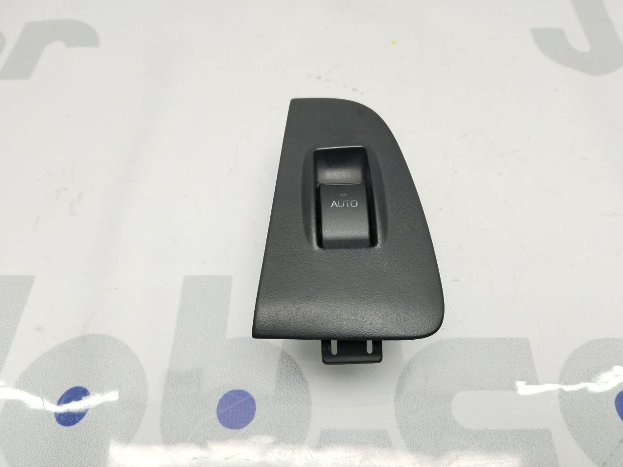 https://gcs.partsauto.market/rn-stockpro.appspot.com/thmbs/userImages/460affca7e262fb69827ba67fcf5b6c0/part/f97b6c02-831e-4b3d-a96e-58c198f2e68e_1746956799841.jpg