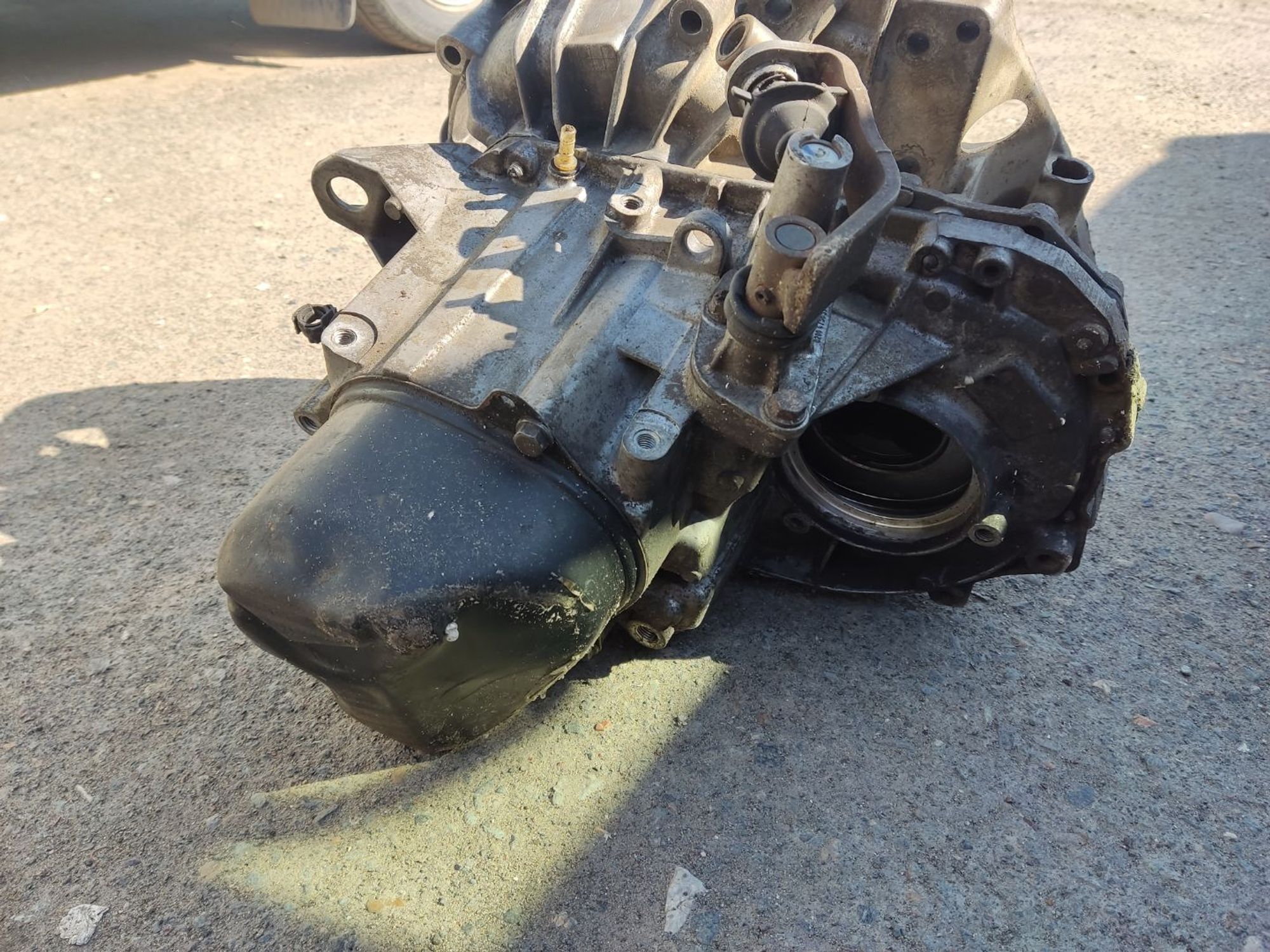 https://gcs.partsauto.market/rn-stockpro.appspot.com/thmbs/userImages/49e705ea797ec95b4b5fe9cd50994820/part/c49a58b6-791d-41e2-9543-d7ddbd237ee0_1747402367228.jpg