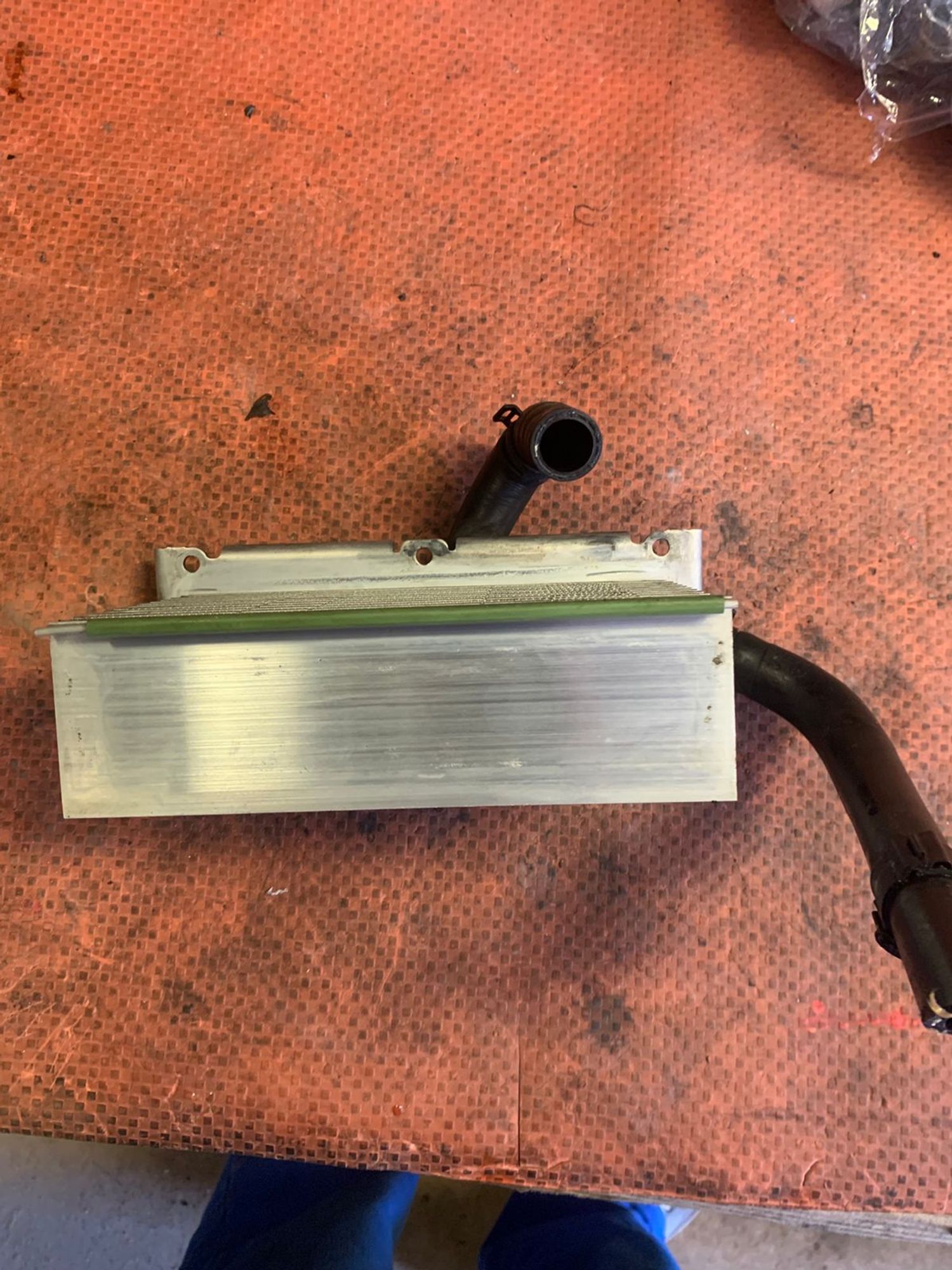 https://gcs.partsauto.market/rn-stockpro.appspot.com/thmbs/userImages/4bc412e58a1c6cab6d9447373f981aa7/part/0453e3f1-7e79-4da5-b444-3c729566f077_1747727523821.jpg