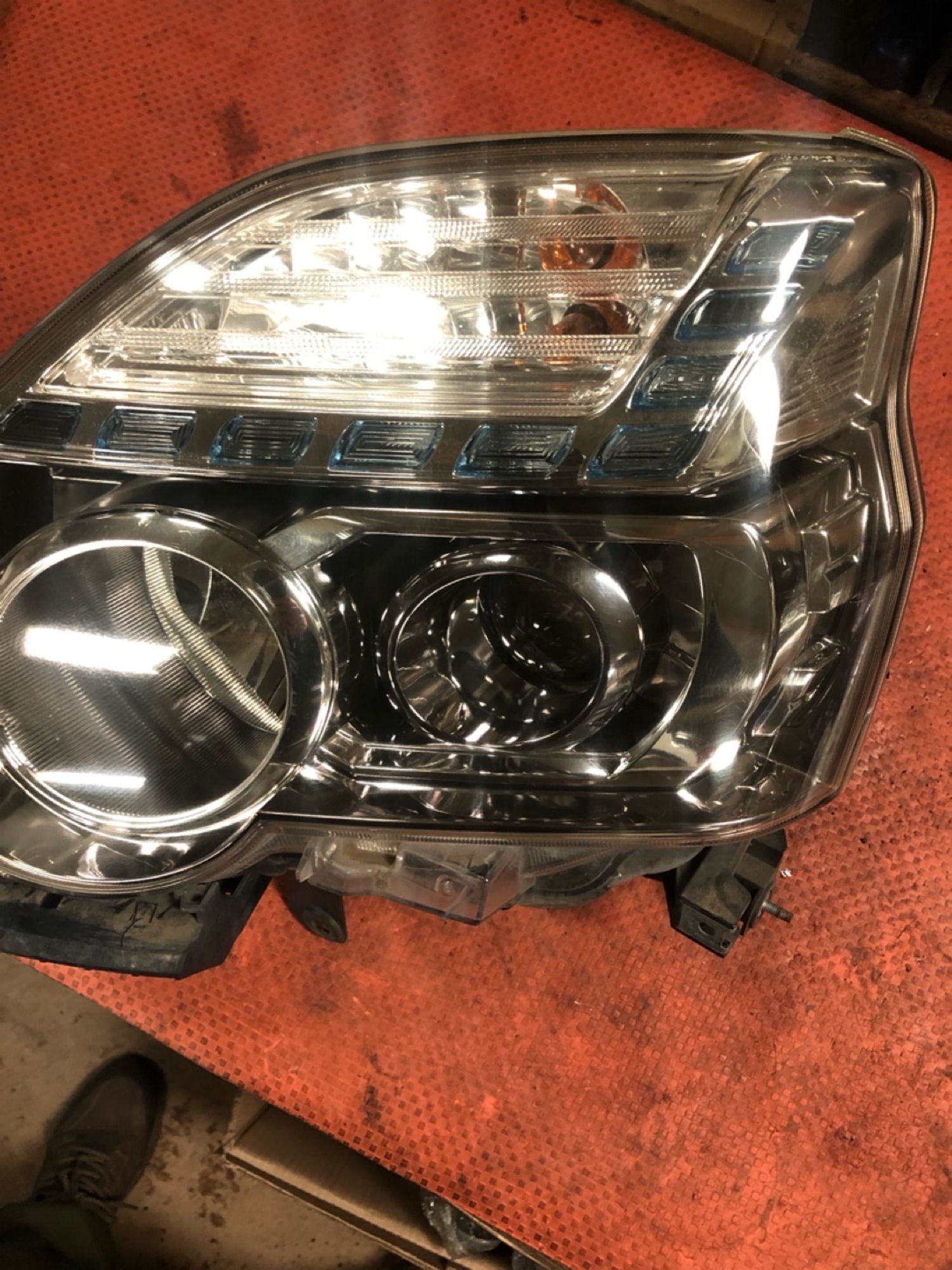 https://gcs.partsauto.market/rn-stockpro.appspot.com/thmbs/userImages/4bc412e58a1c6cab6d9447373f981aa7/part/059702e2-b24d-47d1-b9fe-5ab01c4e3560_1747664163681.jpg
