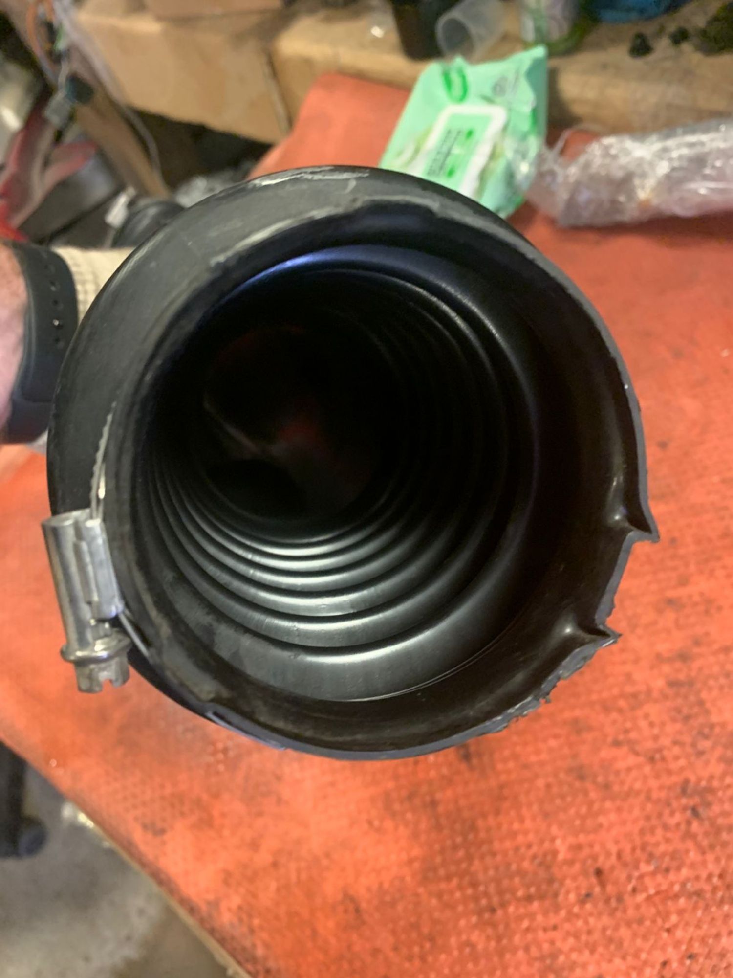 https://gcs.partsauto.market/rn-stockpro.appspot.com/thmbs/userImages/4bc412e58a1c6cab6d9447373f981aa7/part/0941682b-fc50-4360-ad54-997dfe38fc75_1750180680098.jpg