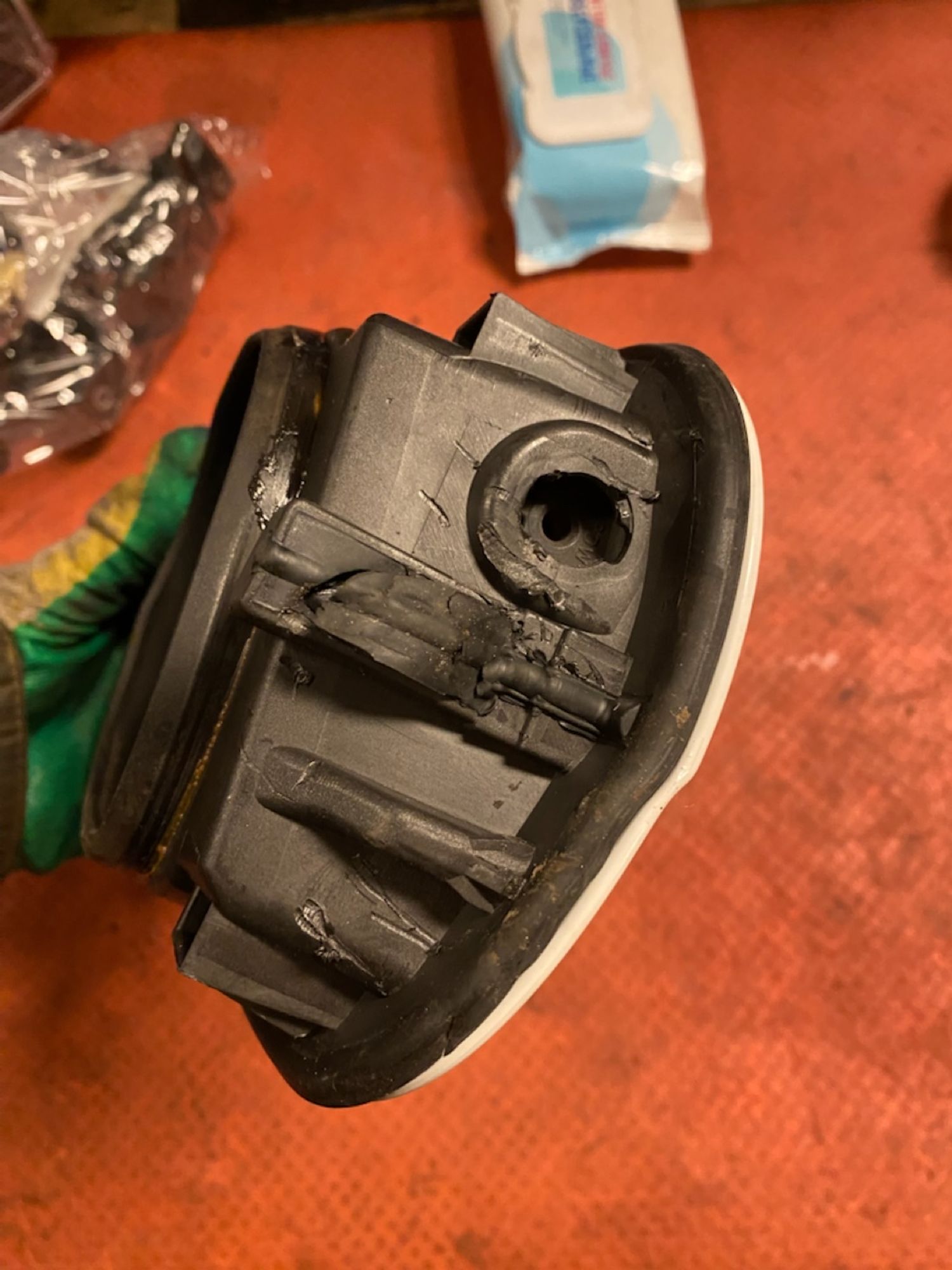 https://gcs.partsauto.market/rn-stockpro.appspot.com/thmbs/userImages/4bc412e58a1c6cab6d9447373f981aa7/part/0fe3c5fa-50e4-4d37-868b-2f9f89f8ecc8_1745503914114.jpg