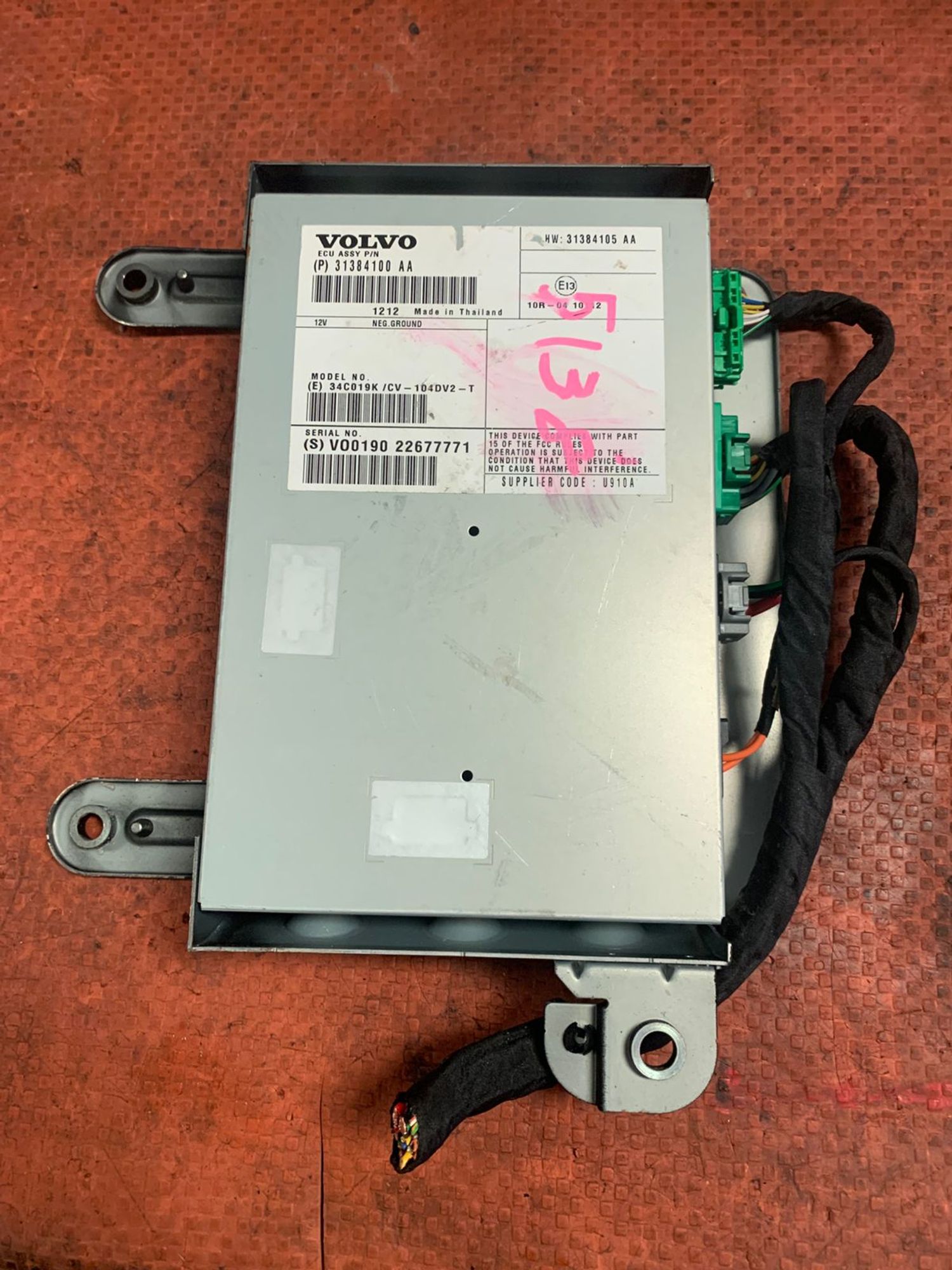 https://gcs.partsauto.market/rn-stockpro.appspot.com/thmbs/userImages/4bc412e58a1c6cab6d9447373f981aa7/part/18712320-8e98-439d-b320-7e3da013efc4_1750180824944.jpg