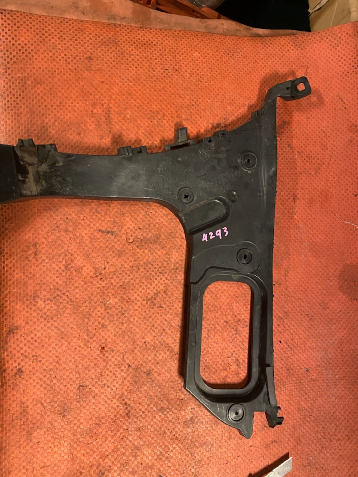 https://gcs.partsauto.market/rn-stockpro.appspot.com/thmbs/userImages/4bc412e58a1c6cab6d9447373f981aa7/part/18a3106d-ef82-4b22-9a50-b5e20d5e7c59_1745498276344.jpg