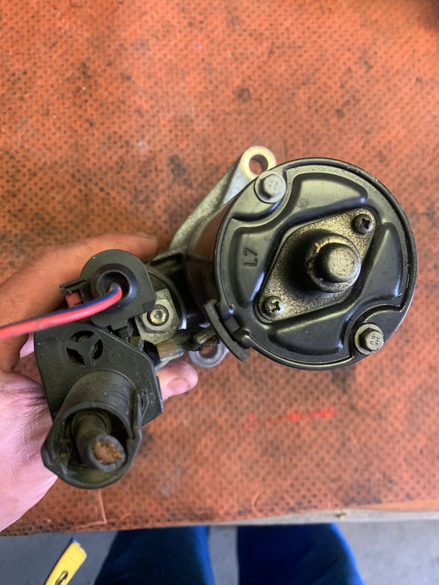 https://gcs.partsauto.market/rn-stockpro.appspot.com/thmbs/userImages/4bc412e58a1c6cab6d9447373f981aa7/part/19a19217-1e8a-427d-9f09-69641741b783_1747727435502.jpg