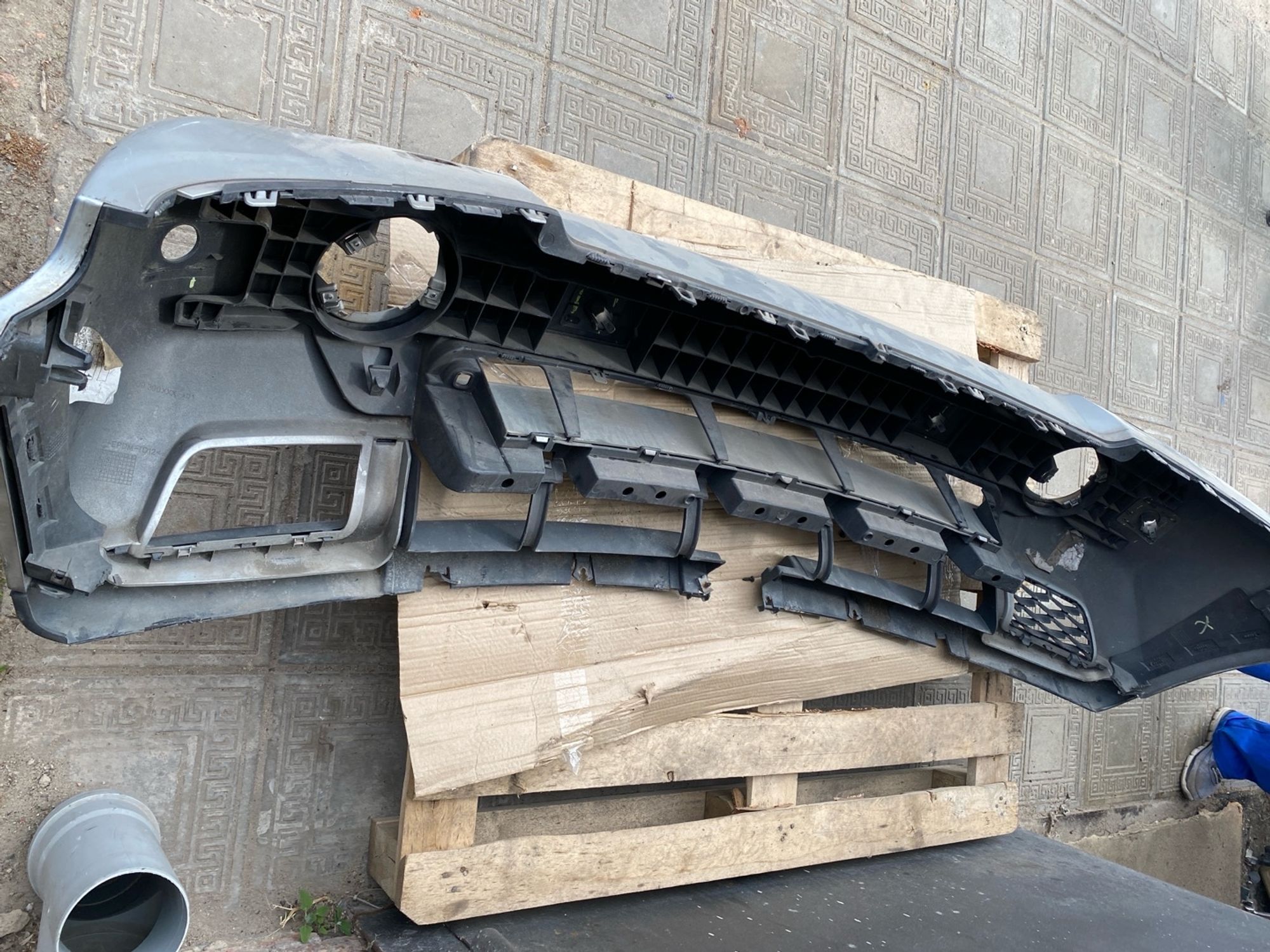 https://gcs.partsauto.market/rn-stockpro.appspot.com/thmbs/userImages/4bc412e58a1c6cab6d9447373f981aa7/part/19cb964d-175a-44f6-934f-a043e387745e_1747650979038.jpg