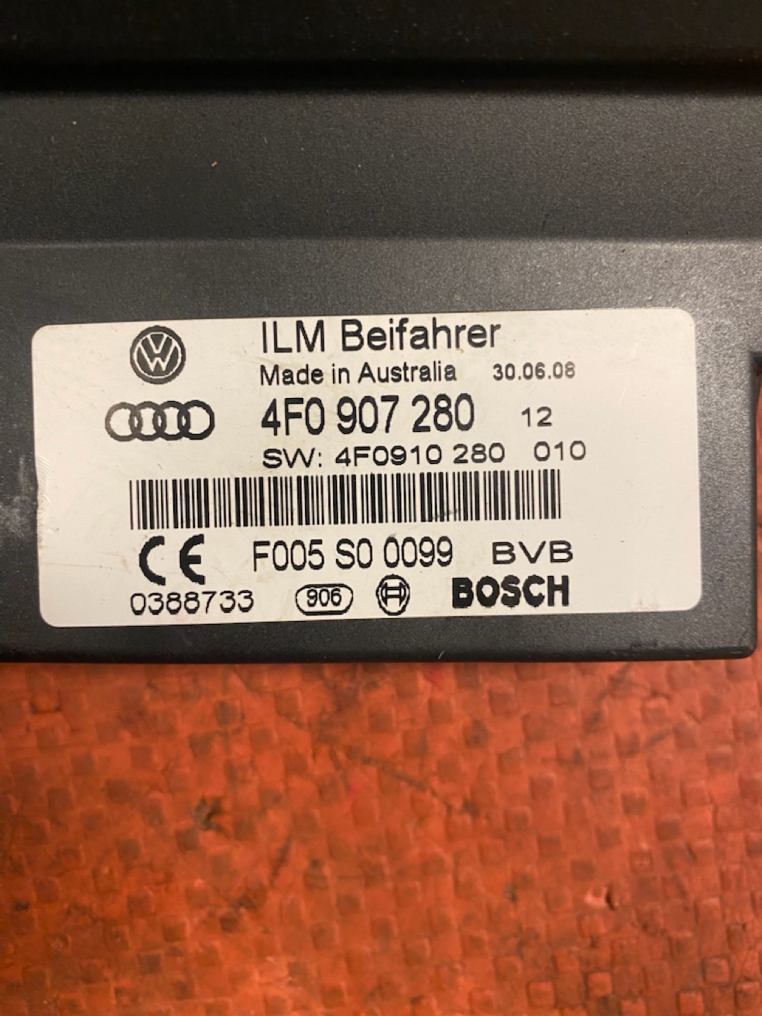 https://gcs.partsauto.market/rn-stockpro.appspot.com/thmbs/userImages/4bc412e58a1c6cab6d9447373f981aa7/part/235c428b-9969-442a-85d4-112e20681e89_1744194216774.jpg
