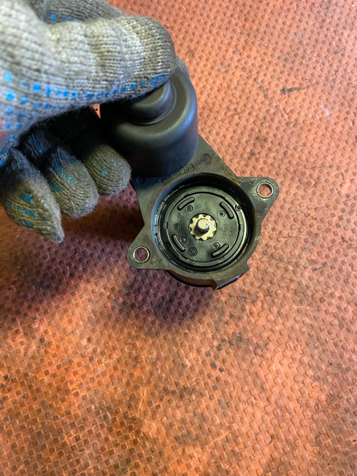 https://gcs.partsauto.market/rn-stockpro.appspot.com/thmbs/userImages/4bc412e58a1c6cab6d9447373f981aa7/part/276b0187-a65f-4d47-8bcd-327824e7faf2_1744791787564.jpg