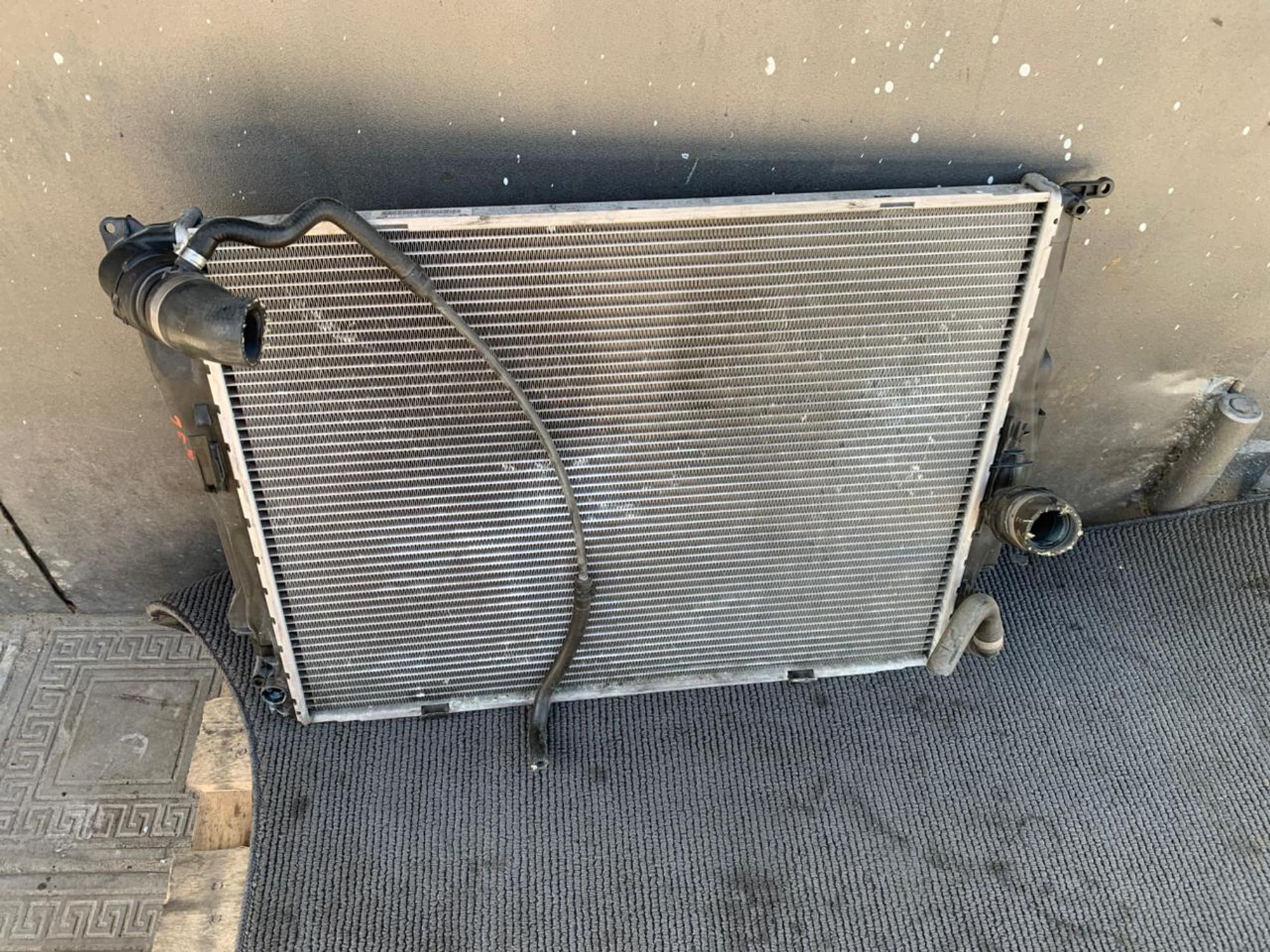 https://gcs.partsauto.market/rn-stockpro.appspot.com/thmbs/userImages/4bc412e58a1c6cab6d9447373f981aa7/part/2fd313c0-f2ae-42aa-9f55-a3b0fefc9d0d_1748592221250.jpg