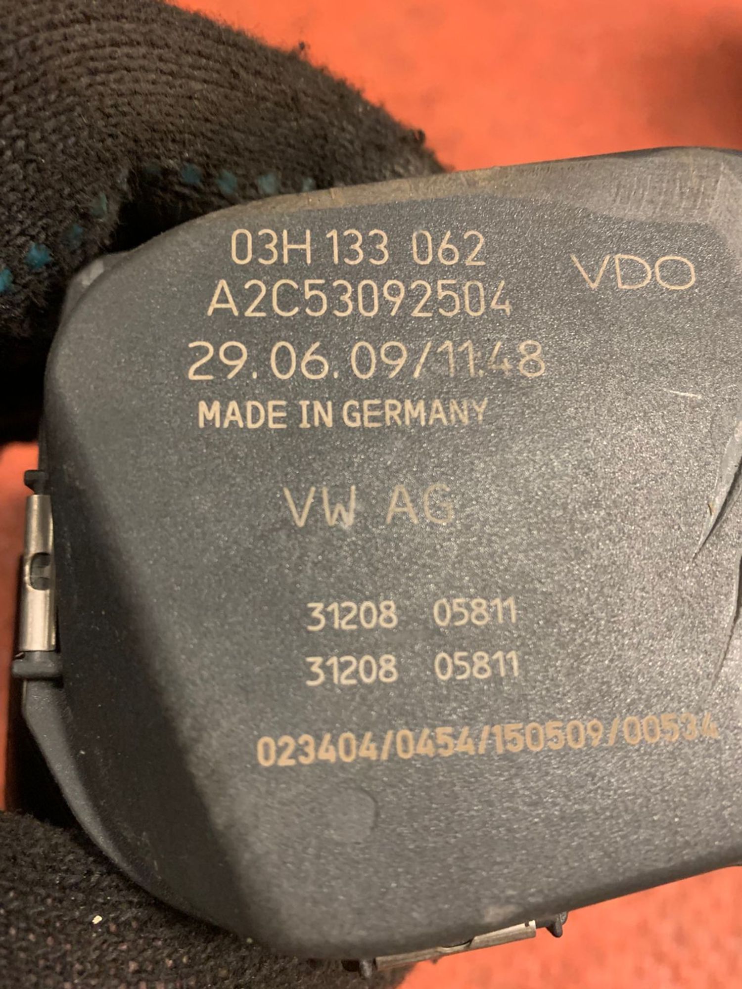 https://gcs.partsauto.market/rn-stockpro.appspot.com/thmbs/userImages/4bc412e58a1c6cab6d9447373f981aa7/part/2fda316a-c871-4e38-8e8f-1f7a5fd1fc46_1746451121450.jpg