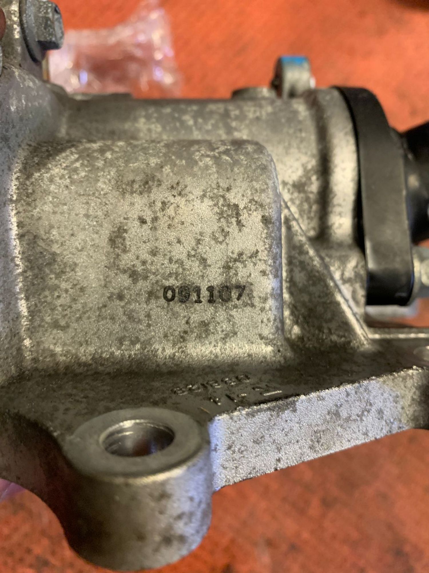 https://gcs.partsauto.market/rn-stockpro.appspot.com/thmbs/userImages/4bc412e58a1c6cab6d9447373f981aa7/part/33d747b7-7c9d-4426-9361-a3f6b219b4fd_1747656715922.jpg