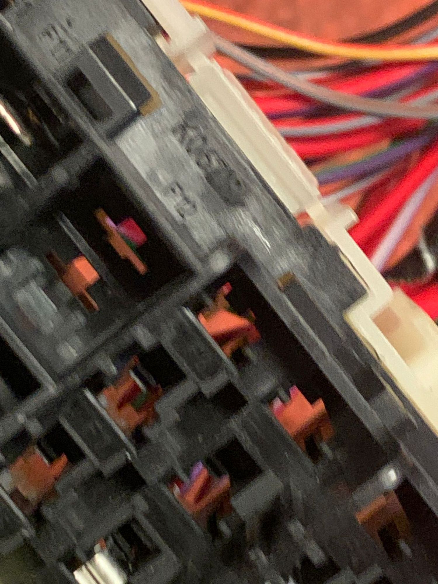 https://gcs.partsauto.market/rn-stockpro.appspot.com/thmbs/userImages/4bc412e58a1c6cab6d9447373f981aa7/part/443bb9b1-6525-4628-9dc3-60962bec559c_1750180724498.jpg
