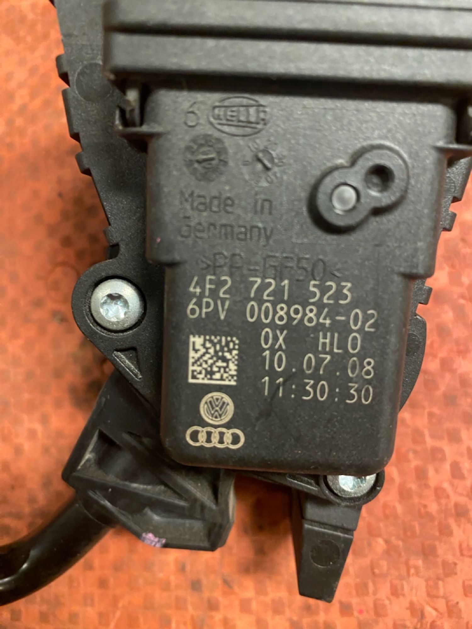 https://gcs.partsauto.market/rn-stockpro.appspot.com/thmbs/userImages/4bc412e58a1c6cab6d9447373f981aa7/part/4ad77142-0793-4ca2-acd2-3589059c60e3_1744194304513.jpg