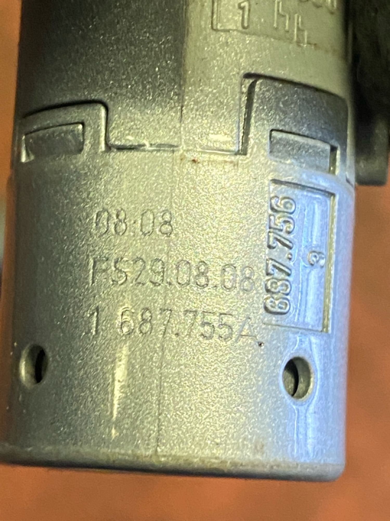 https://gcs.partsauto.market/rn-stockpro.appspot.com/thmbs/userImages/4bc412e58a1c6cab6d9447373f981aa7/part/5898e2c5-5950-4c6d-b308-fd0452ec7326_1747650896503.jpg