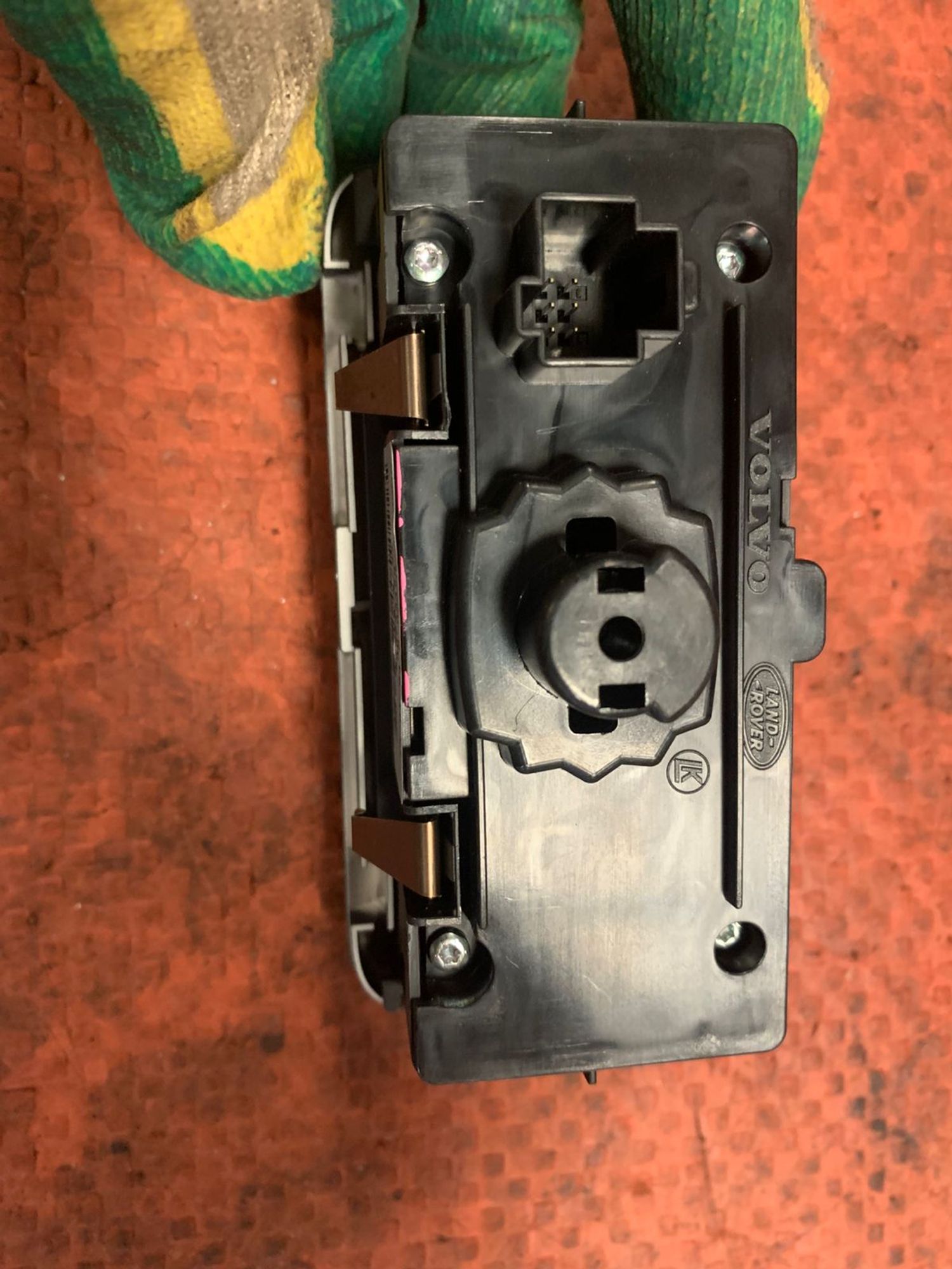 https://gcs.partsauto.market/rn-stockpro.appspot.com/thmbs/userImages/4bc412e58a1c6cab6d9447373f981aa7/part/5aa5b06c-b90b-425d-8422-469d892a806e_1750182221841.jpg