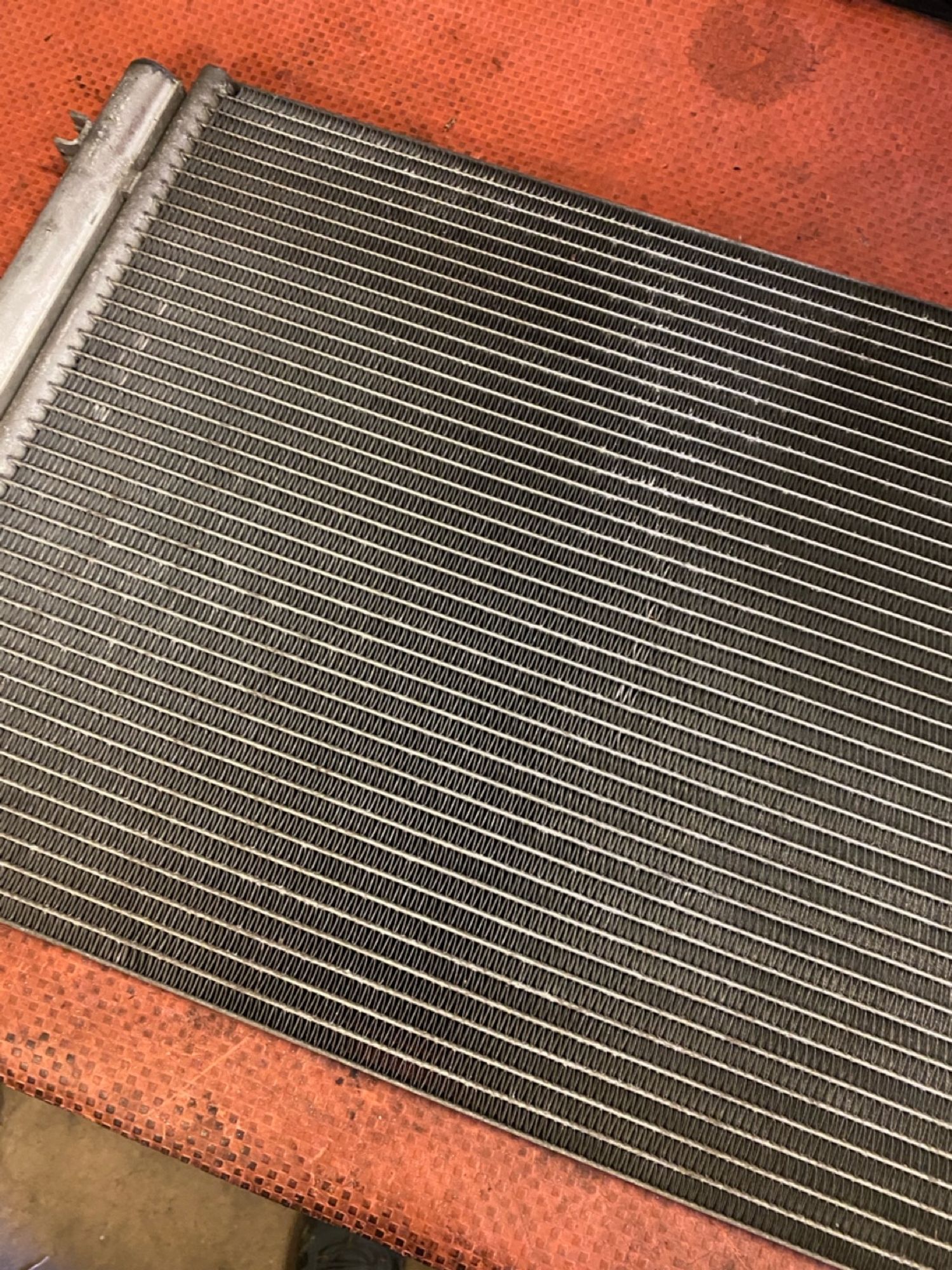 https://gcs.partsauto.market/rn-stockpro.appspot.com/thmbs/userImages/4bc412e58a1c6cab6d9447373f981aa7/part/60560a8f-3d01-449d-ad61-09205dc3f39d_1744791874735.jpg