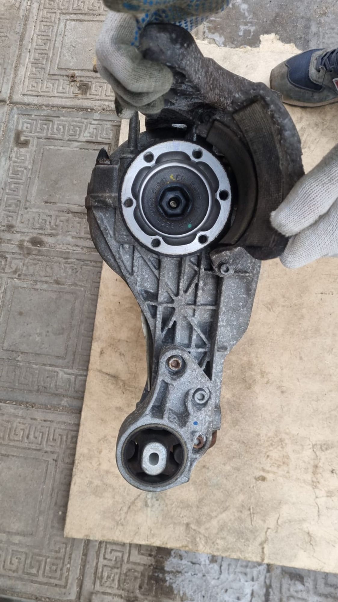 https://gcs.partsauto.market/rn-stockpro.appspot.com/thmbs/userImages/4bc412e58a1c6cab6d9447373f981aa7/part/61741a68-c378-4132-afd1-cff6b5b96042_1741527769364.jpg