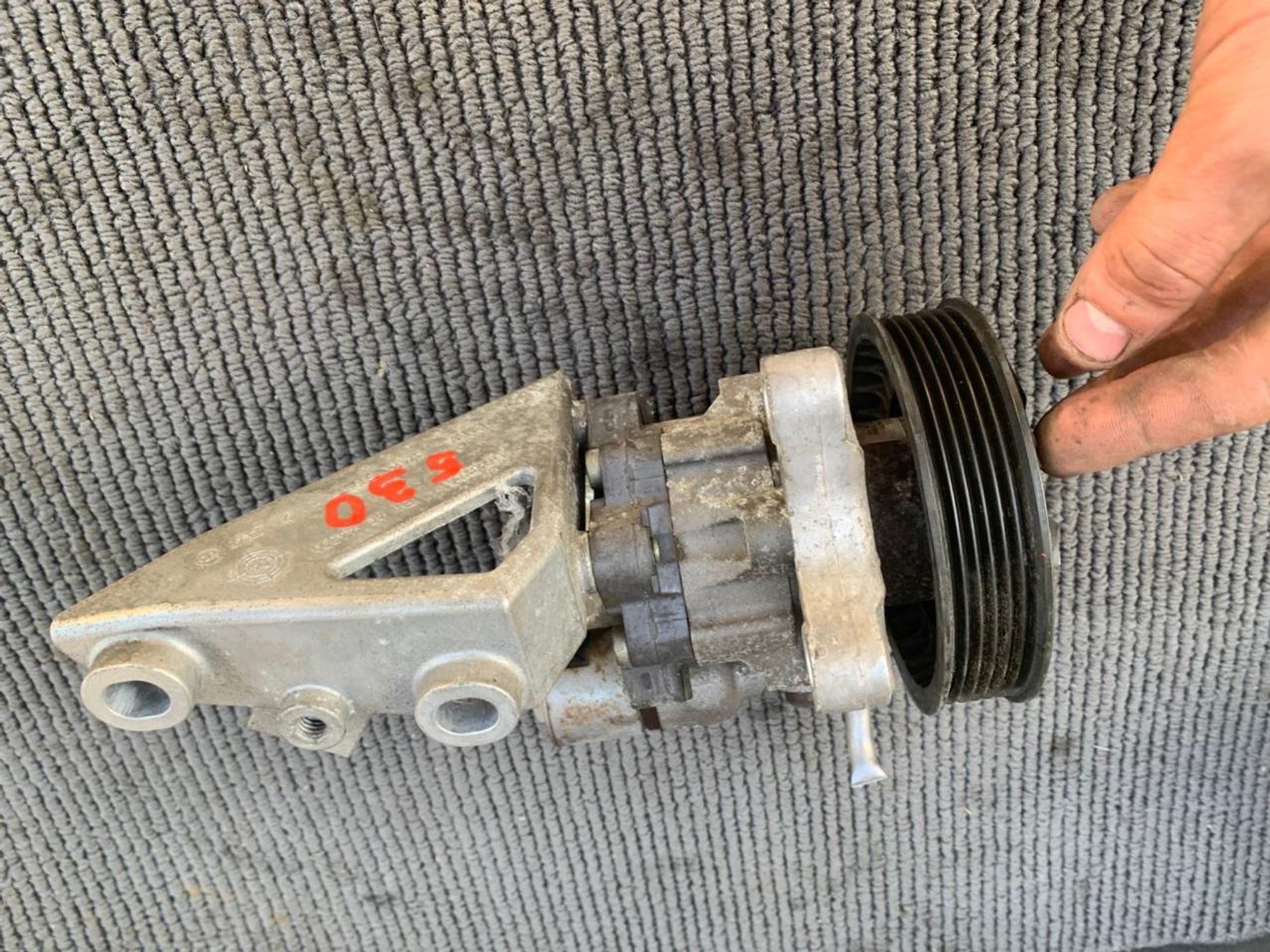 https://gcs.partsauto.market/rn-stockpro.appspot.com/thmbs/userImages/4bc412e58a1c6cab6d9447373f981aa7/part/61c12695-d9a2-4f44-a957-2639a66c2e40_1748592127319.jpg