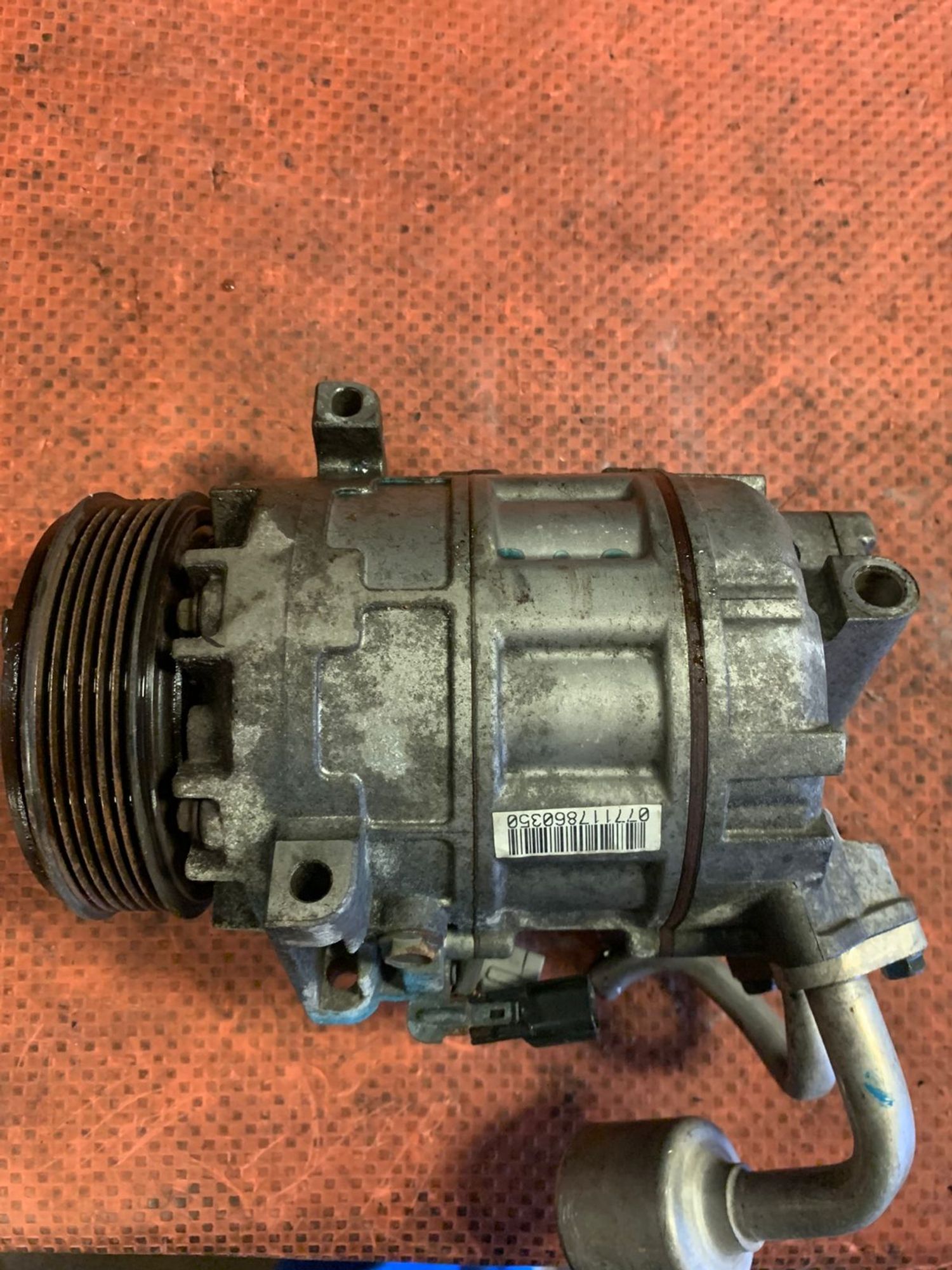 https://gcs.partsauto.market/rn-stockpro.appspot.com/thmbs/userImages/4bc412e58a1c6cab6d9447373f981aa7/part/71baa2c6-f292-44b3-97ac-96679ec6e1d7_1747656697168.jpg