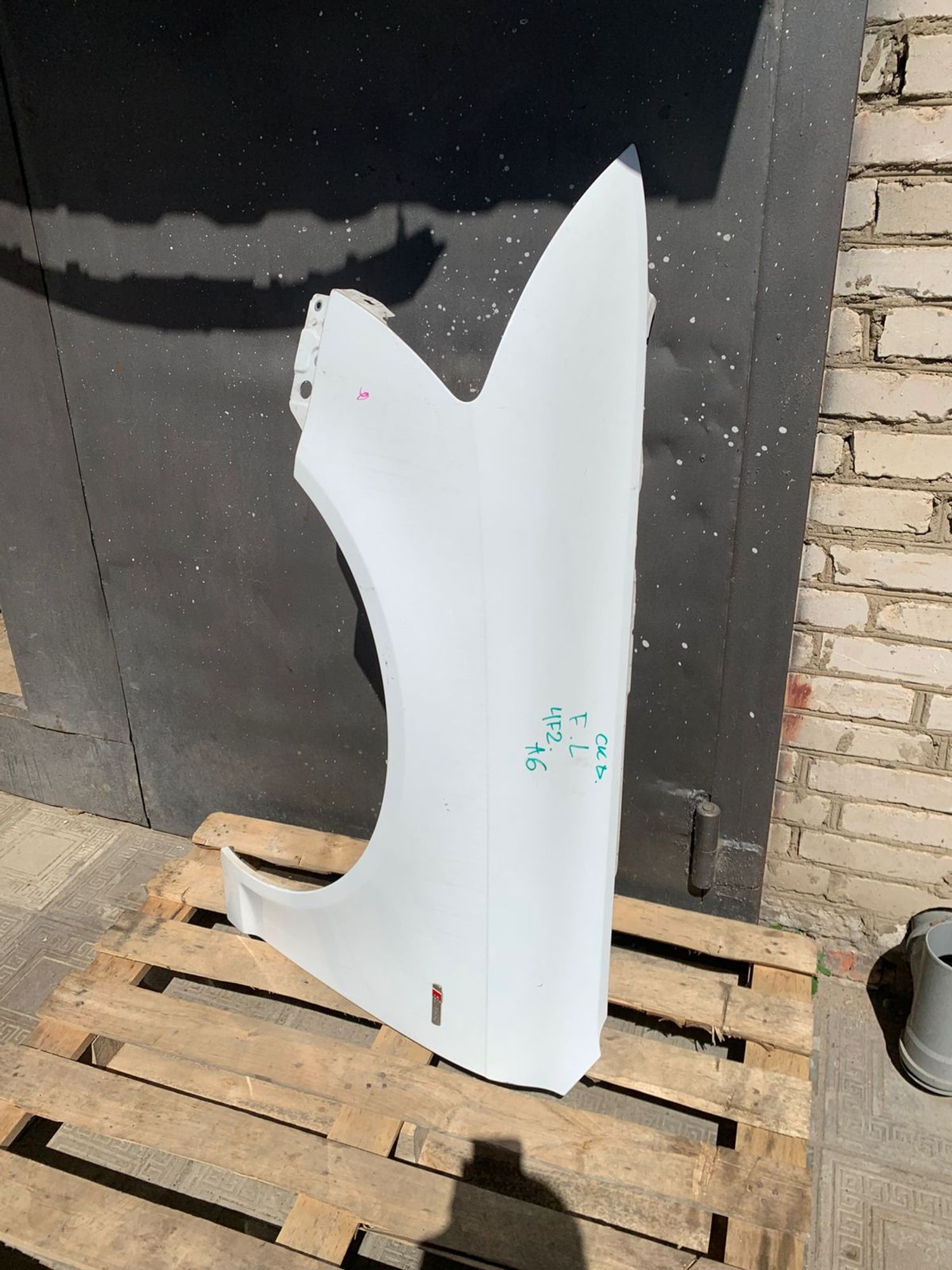 https://gcs.partsauto.market/rn-stockpro.appspot.com/thmbs/userImages/4bc412e58a1c6cab6d9447373f981aa7/part/8f18f8cf-0701-4b56-a986-ff7a66f88f89_1748593984937.jpg